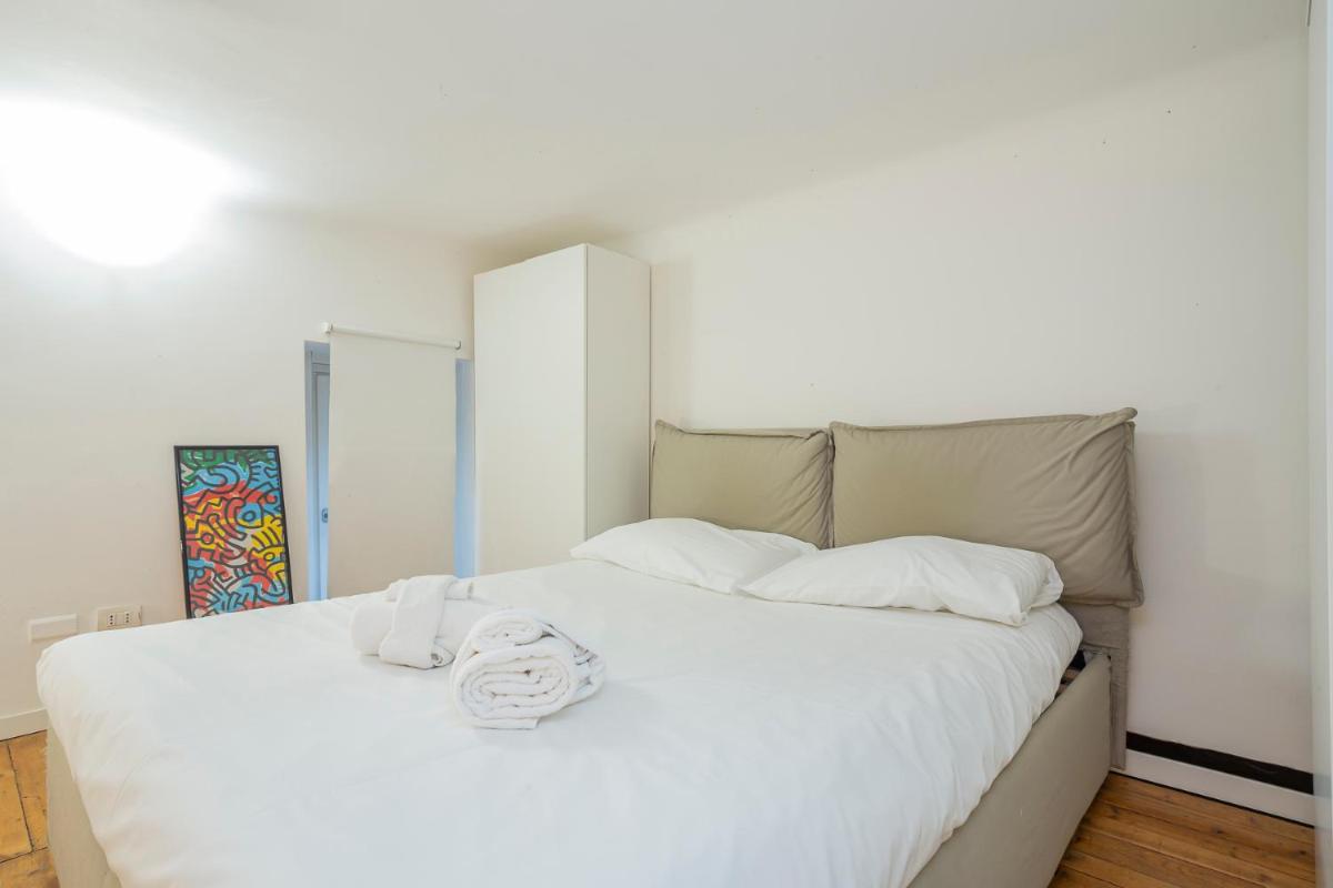 [Flat in Isola] De Castillia 22