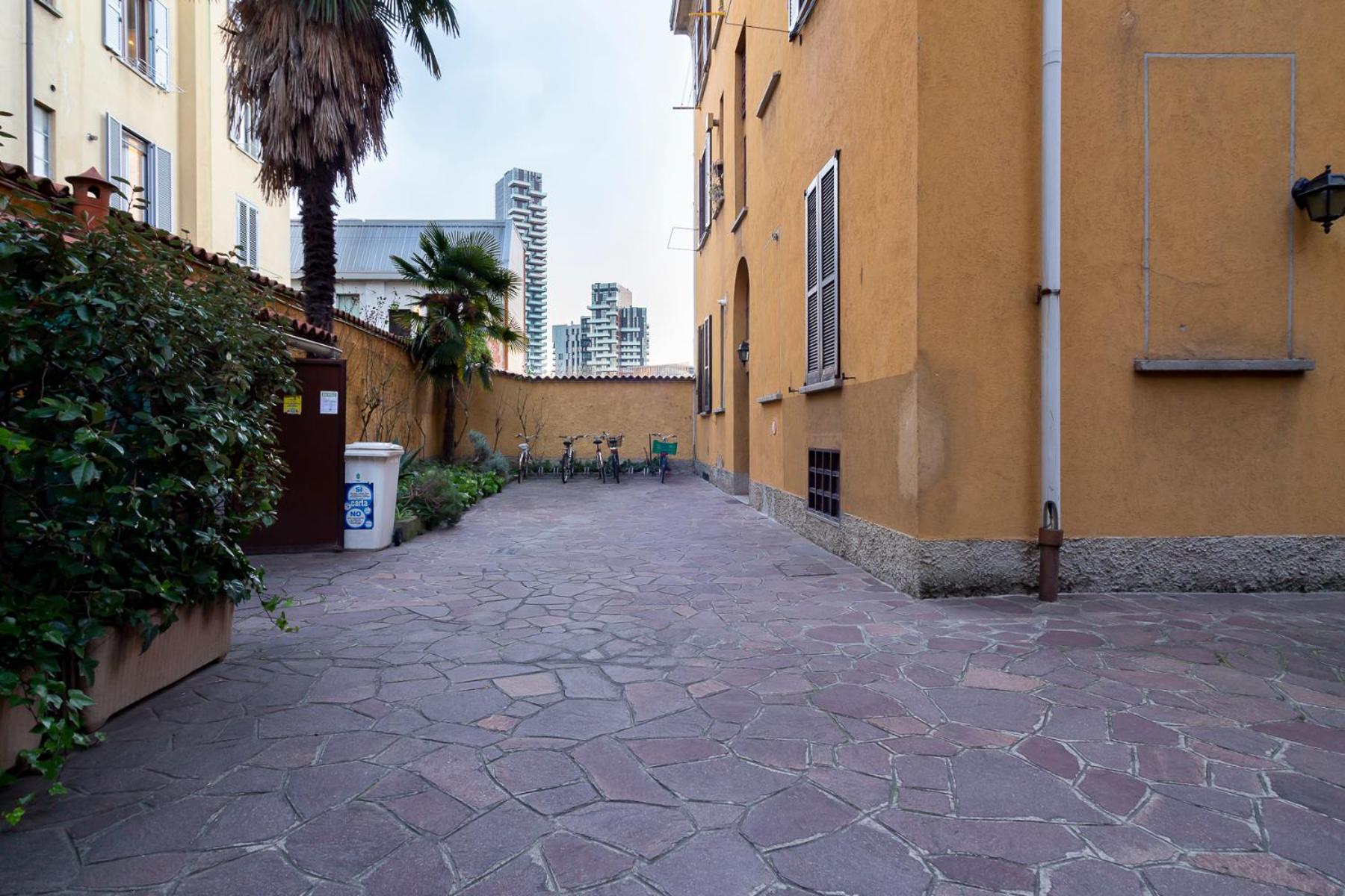 [Flat in Isola] De Castillia 22