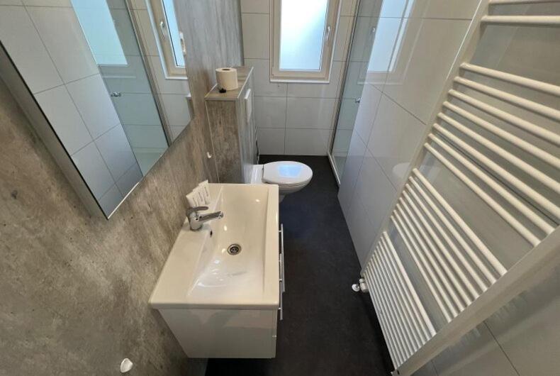 Luxe Chalet Inn Otterlo op de Veluwe aan het Water!