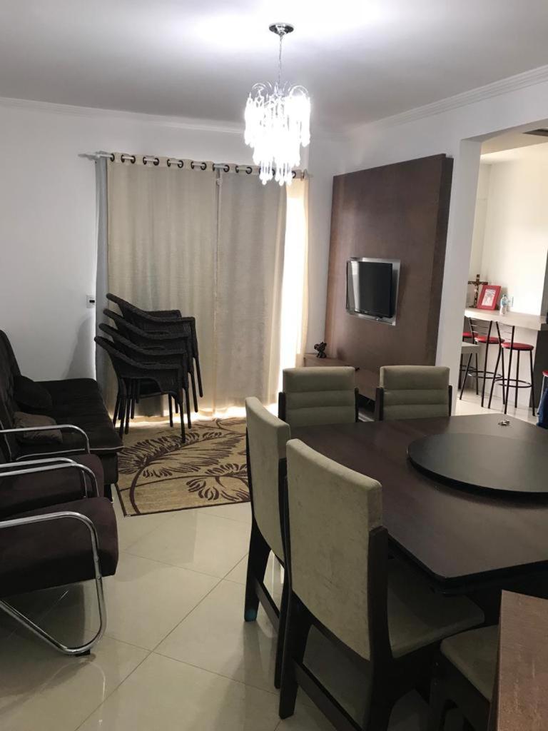 Apartamento amplo completo e climatizado view 5