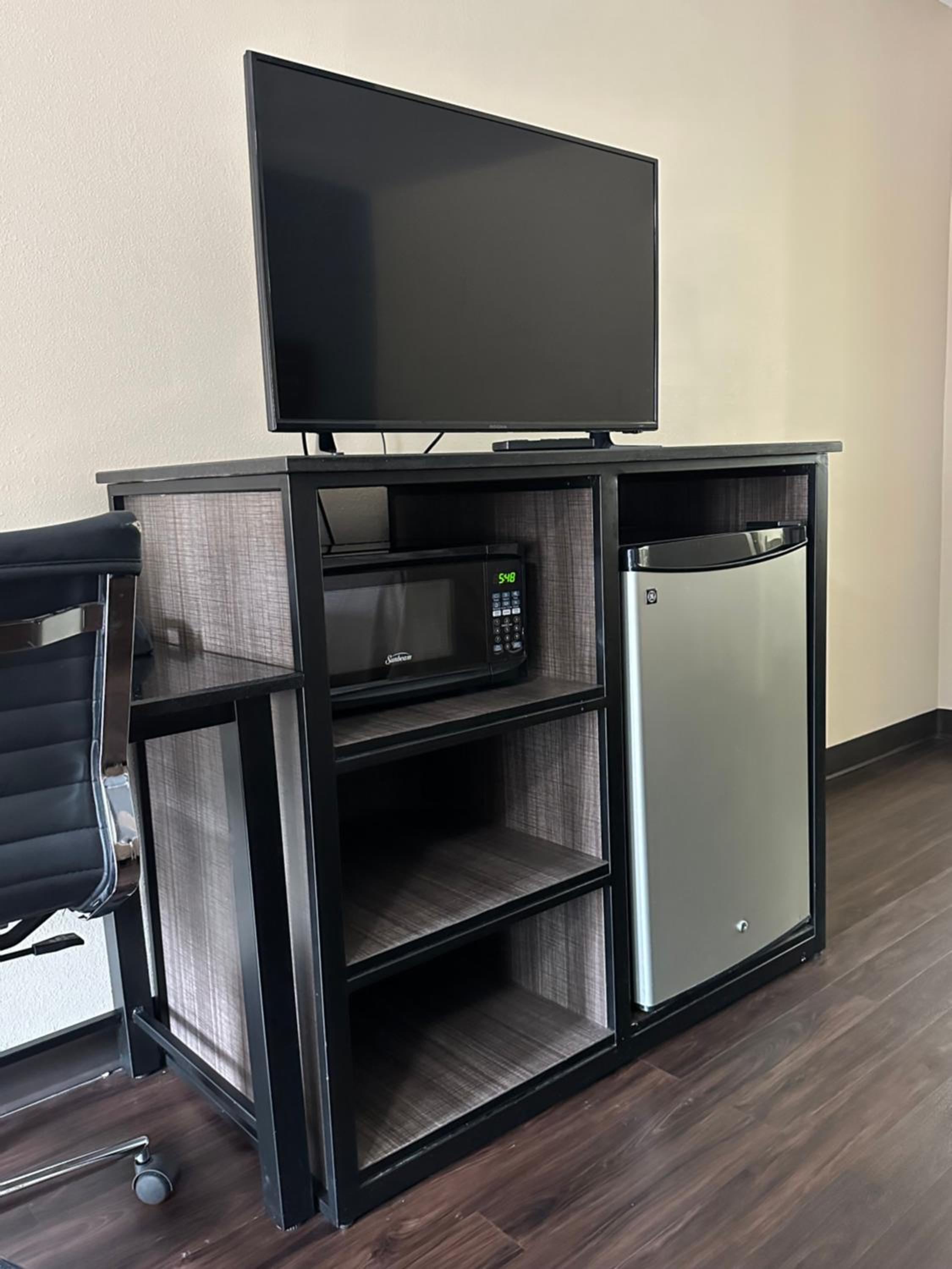 Express inn Hartselle - Property Image 1