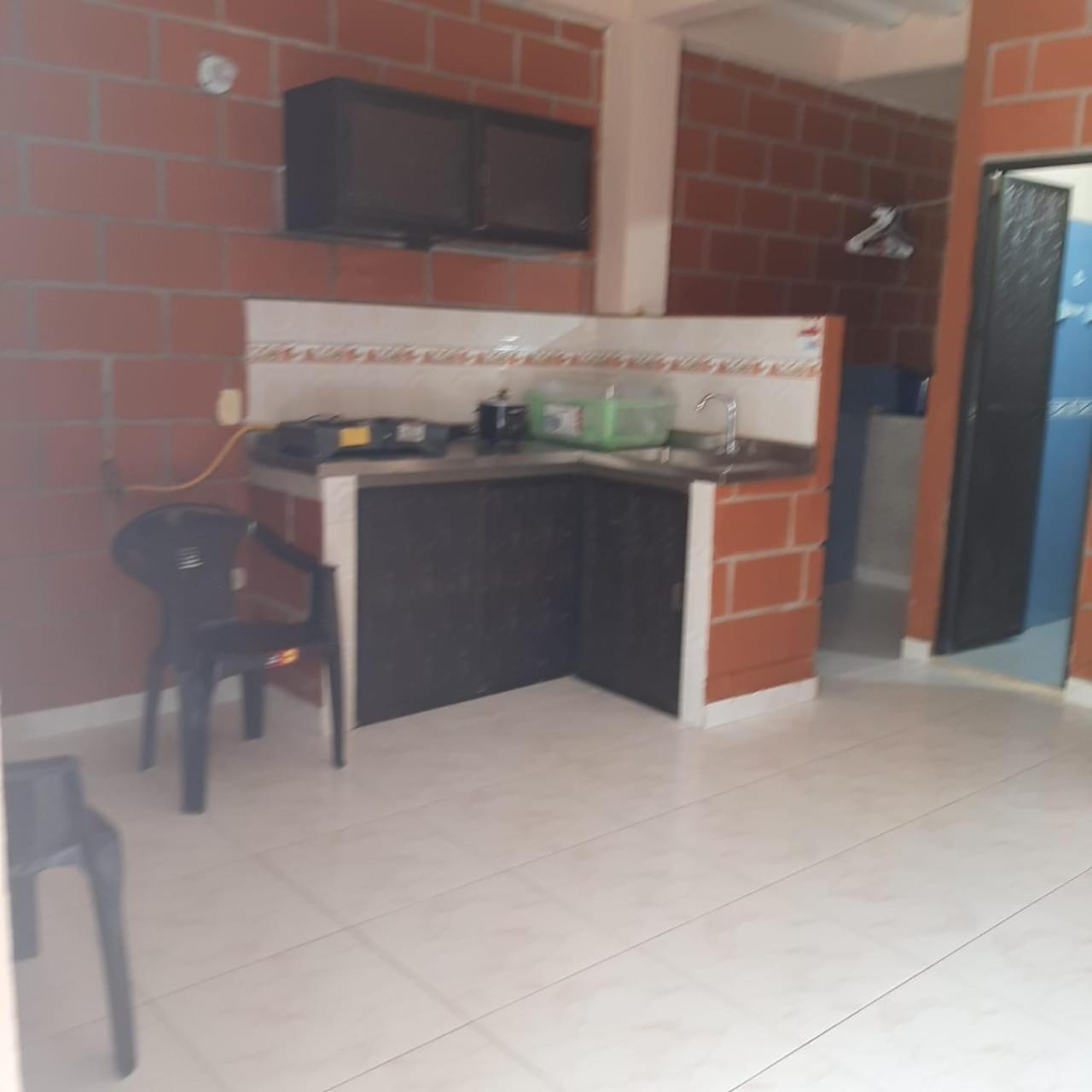 Mi pueblo natal Aptos y habitaciones