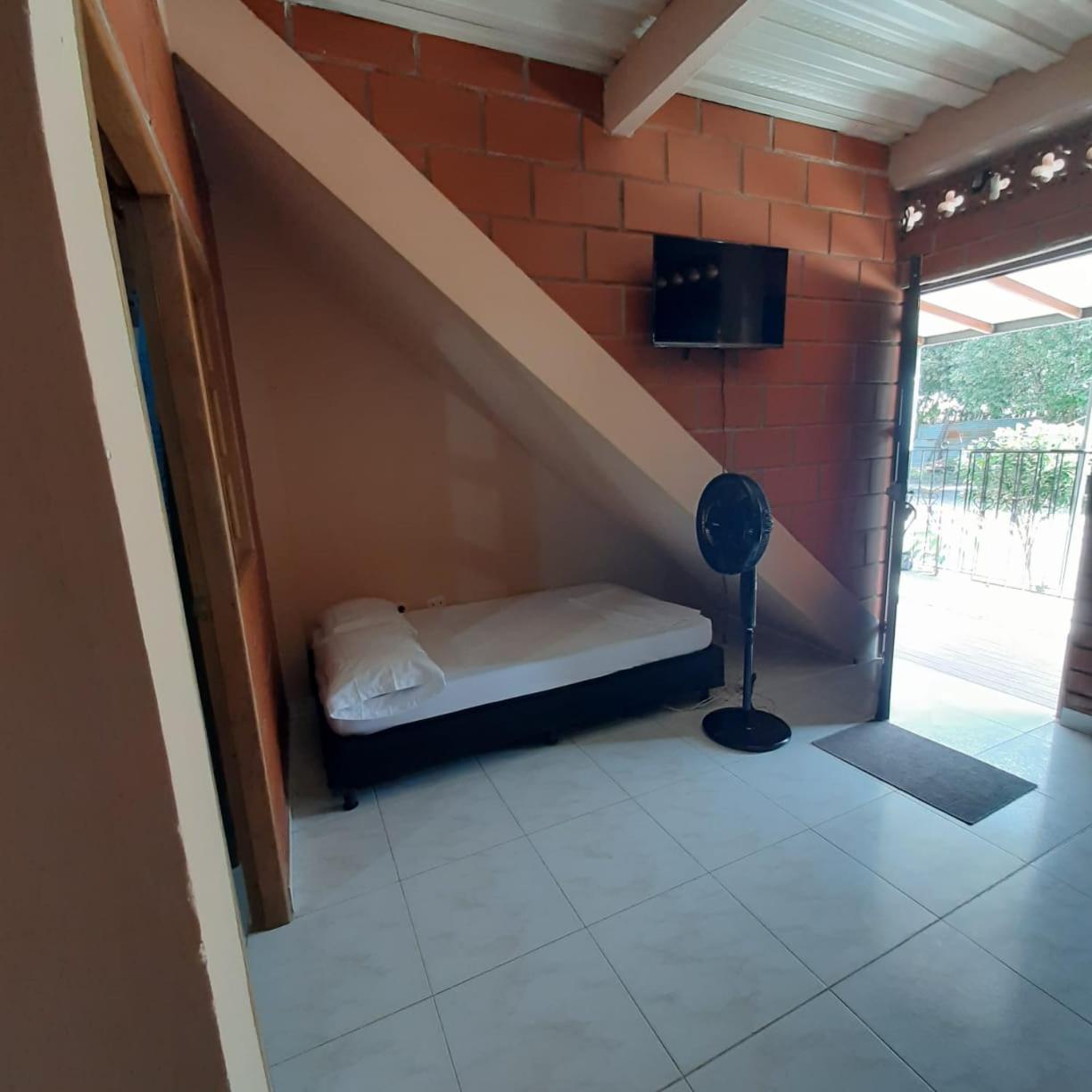 Mi pueblo natal Aptos y habitaciones