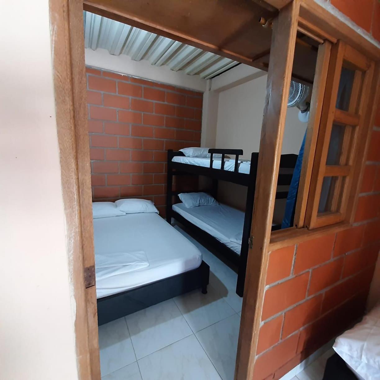 Mi pueblo natal Aptos y habitaciones