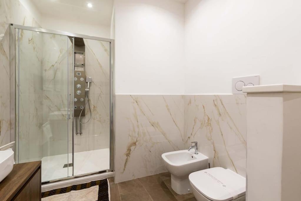 Colosseum 10steps away, Marco Aurelio Luxury House