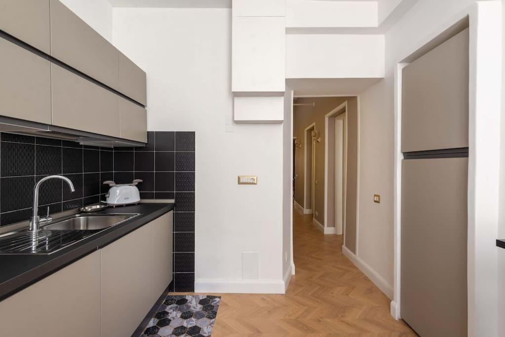 Colosseum 10steps away, Marco Aurelio Luxury House