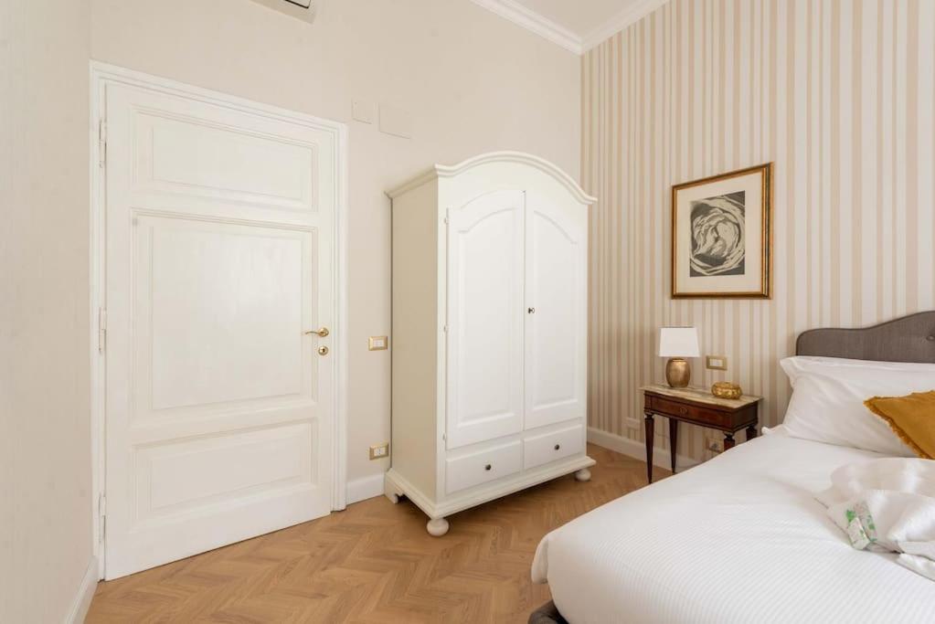 Colosseum 10steps away, Marco Aurelio Luxury House