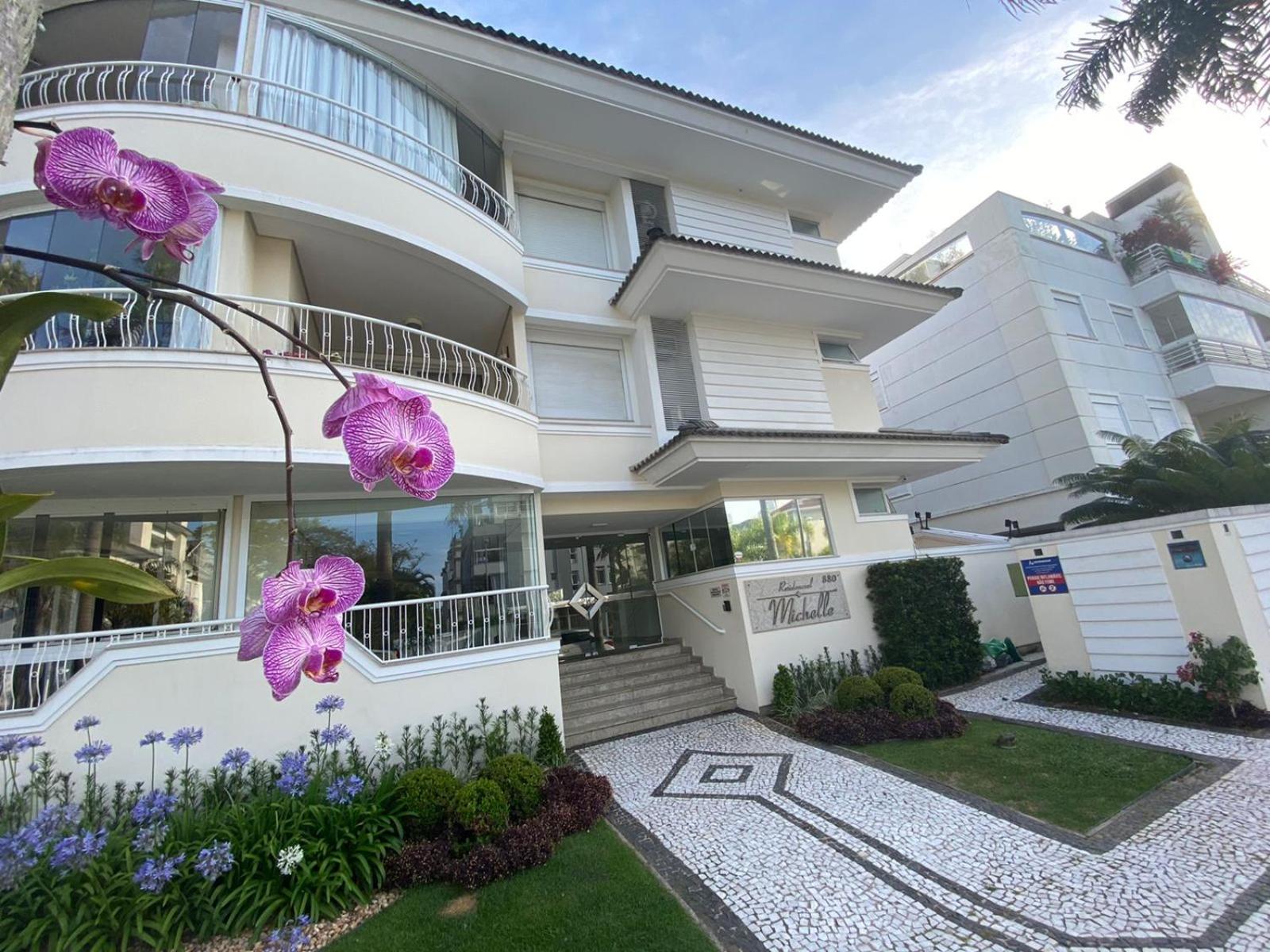 lindo apartamento em jurerê internacional