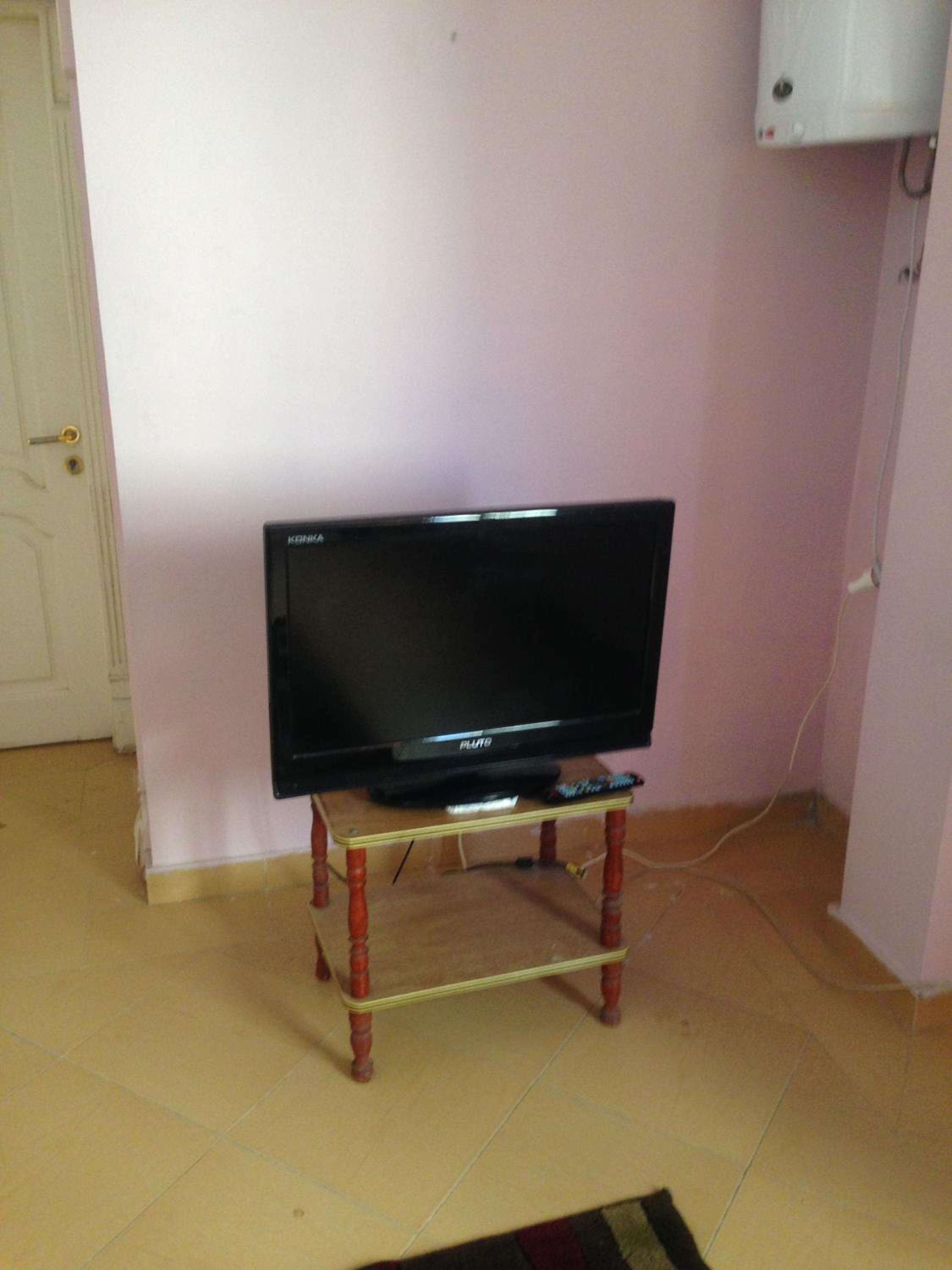 3 Bed Rooms Ac Fully Equipped flat in Mohandsseen Cairo