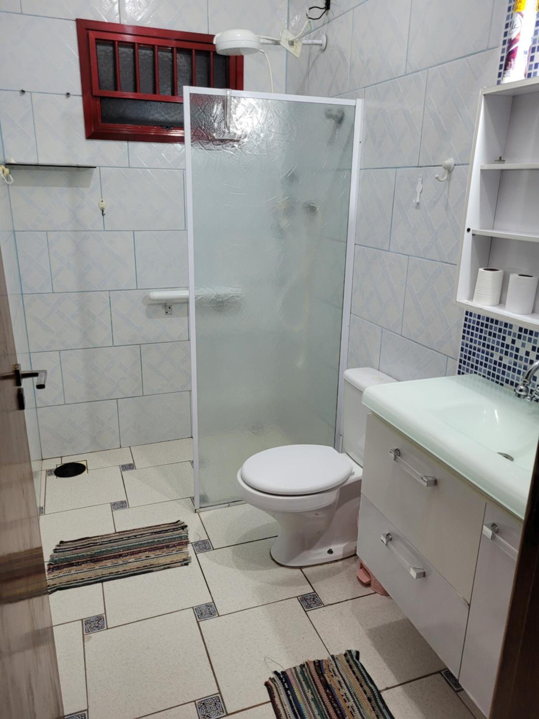Casa de praia Jequitiba, 50 metros do mar com piscina!!ITANHAÉM!