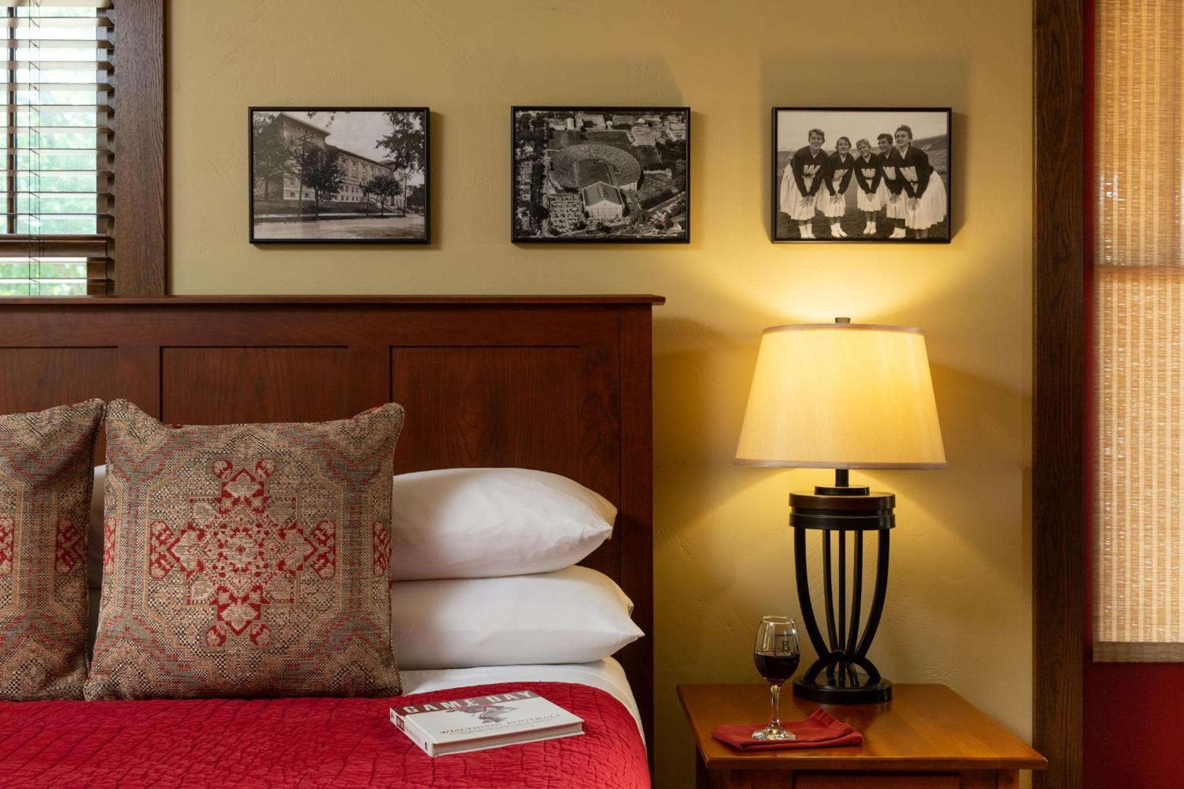 The Buckingham Inn