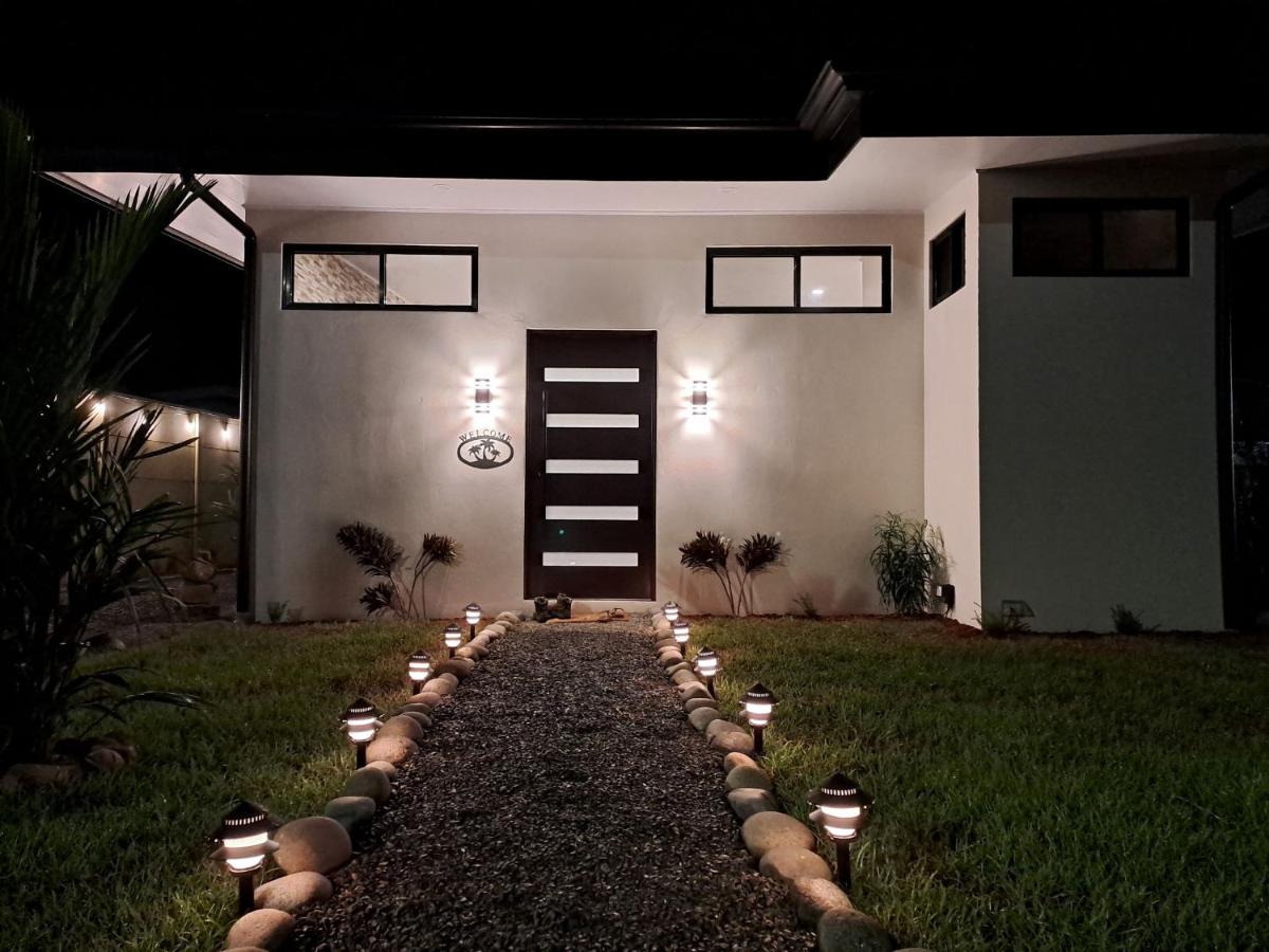 Comfy King bed, private yard and pool!