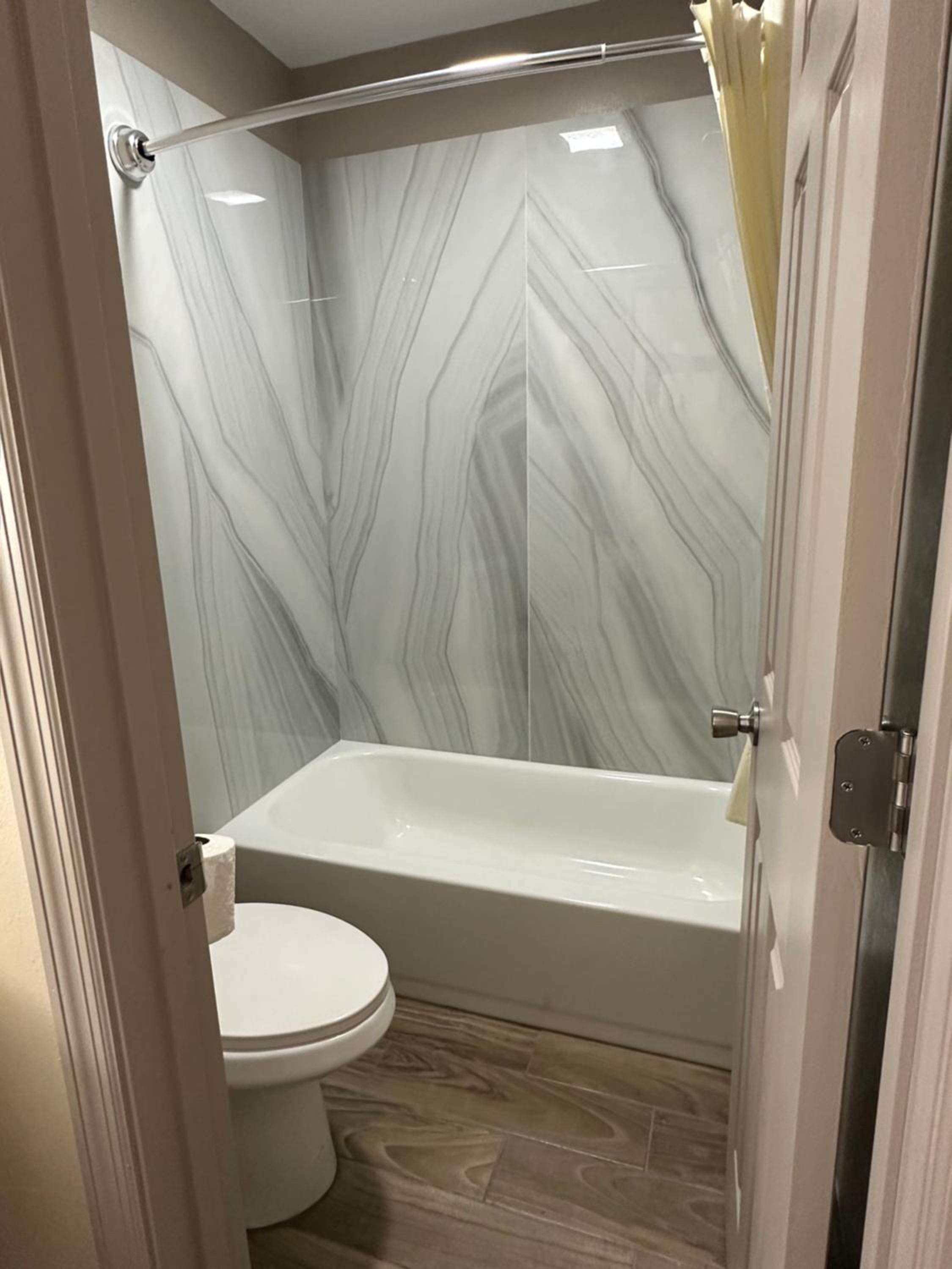 Express inn Hartselle - Property Image 9