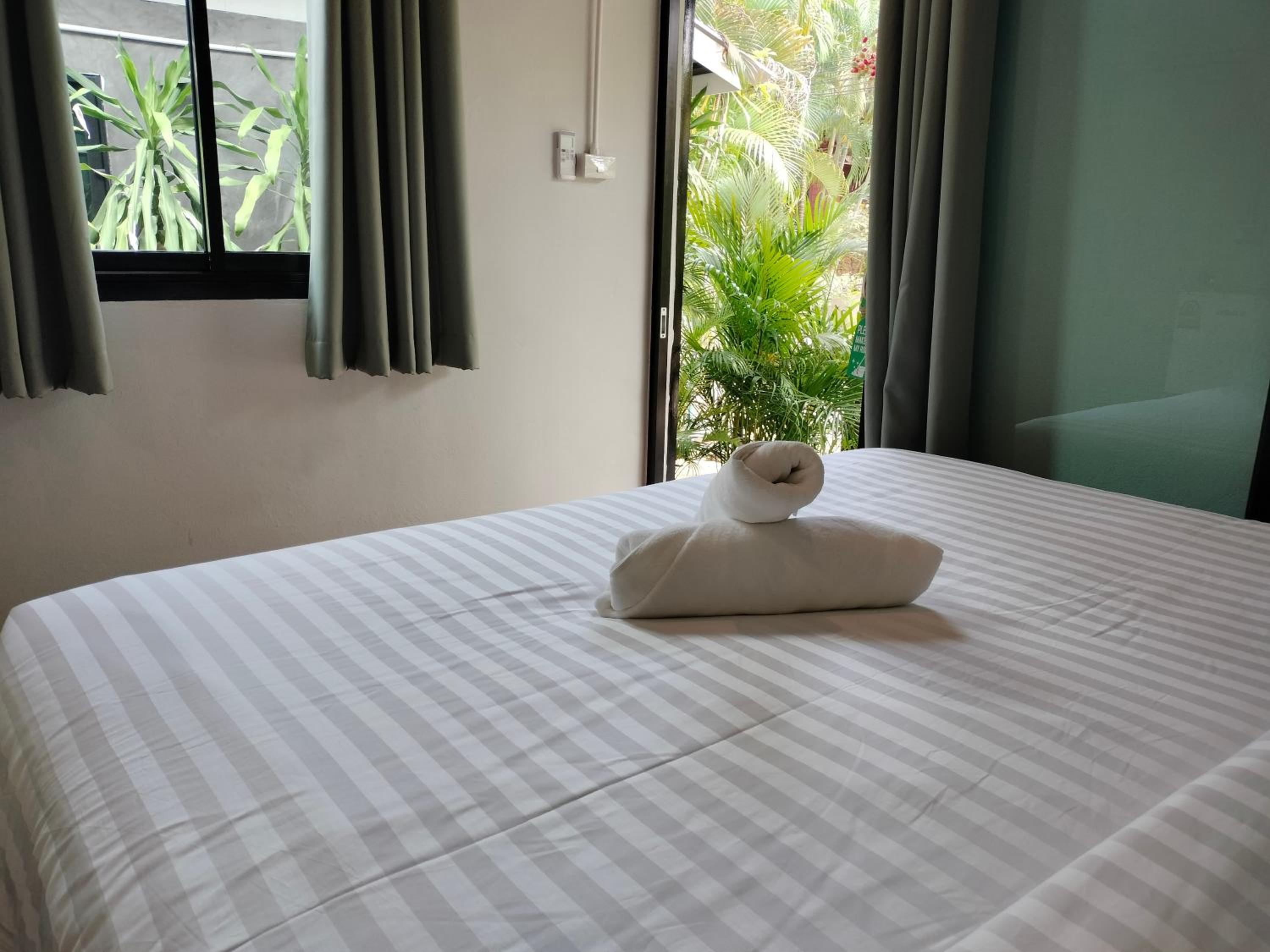 Namthip Homebeach