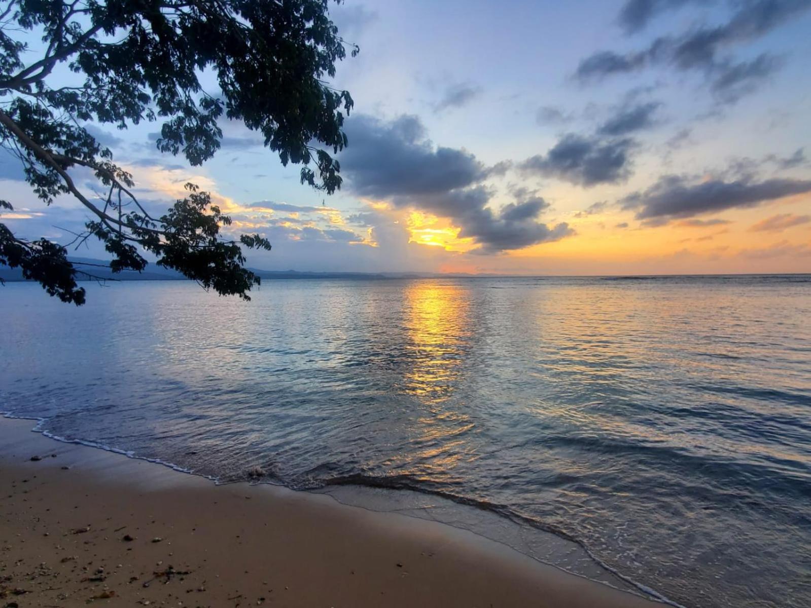 Hanas paradise view 3