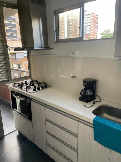 Hermoso loft con jacuzzi y balcon