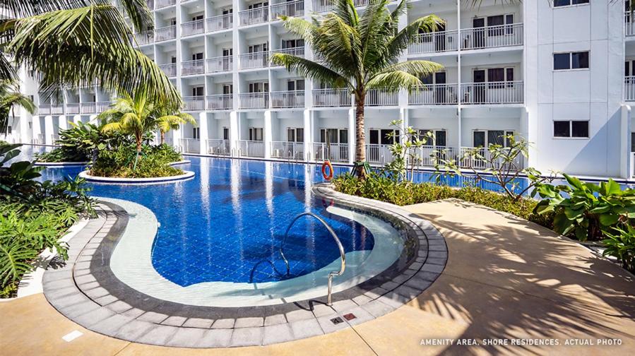 Shore Residence Tower C2 view 2