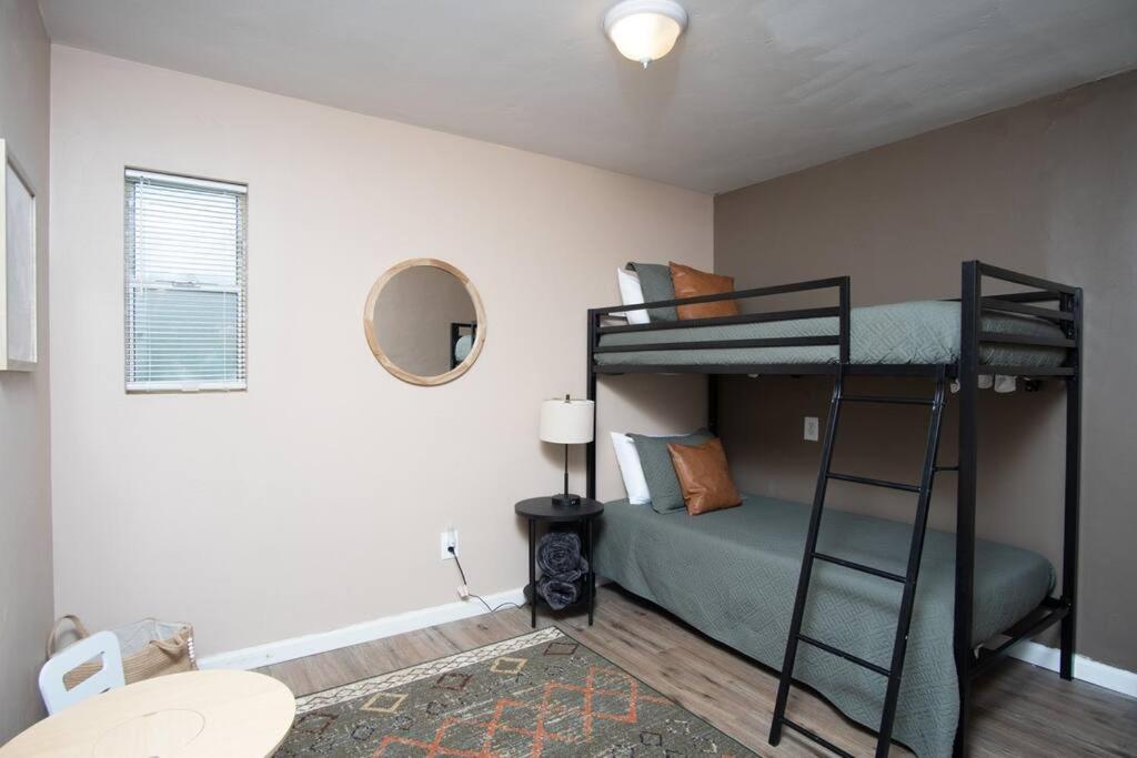 Large Family & Pet Friendly Spa, Kern, Sequoia view 3