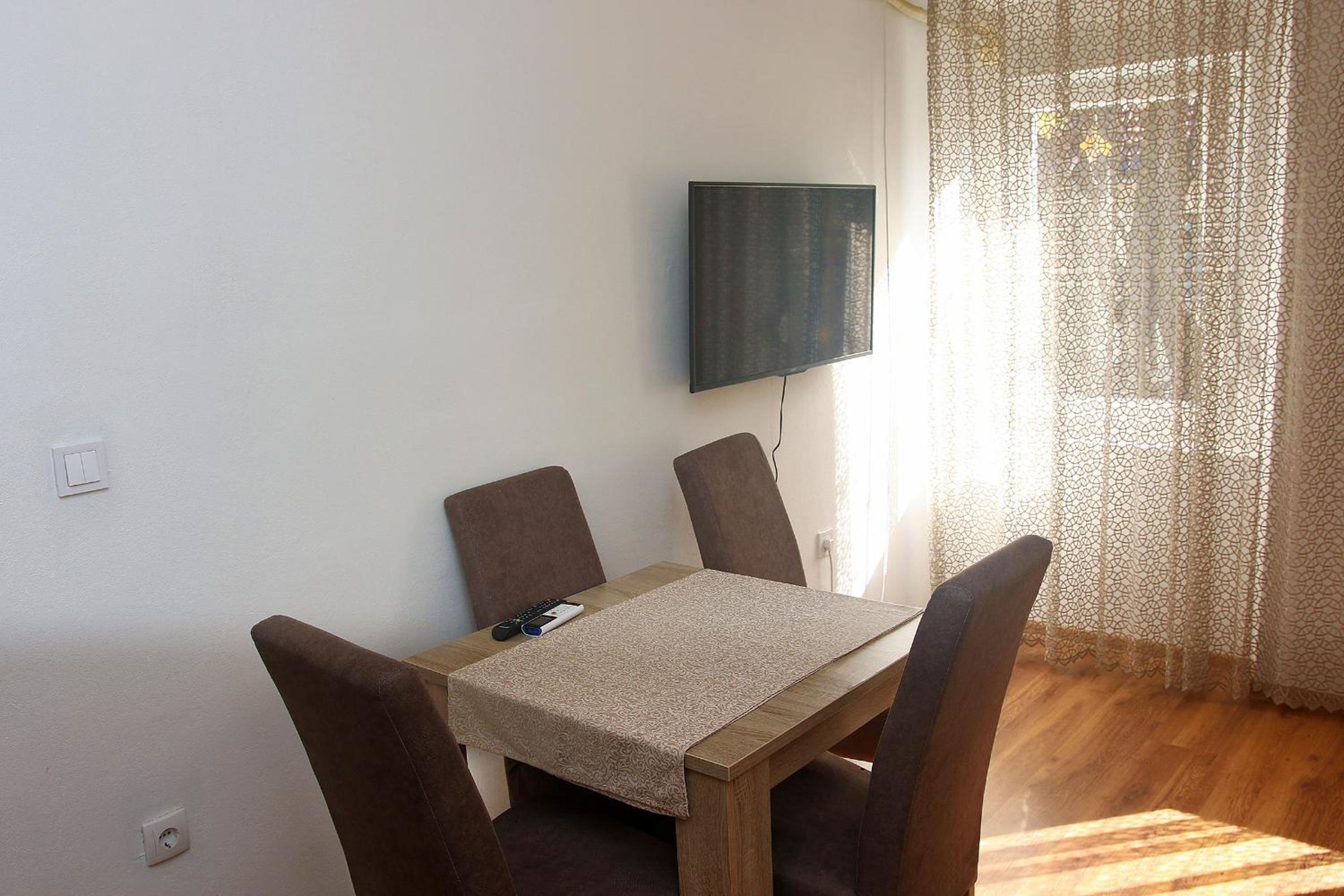 Apartmani 15 view 4