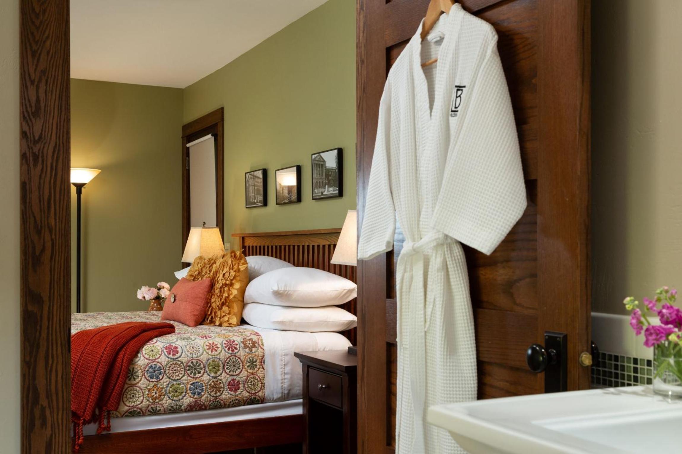 The Buckingham Inn