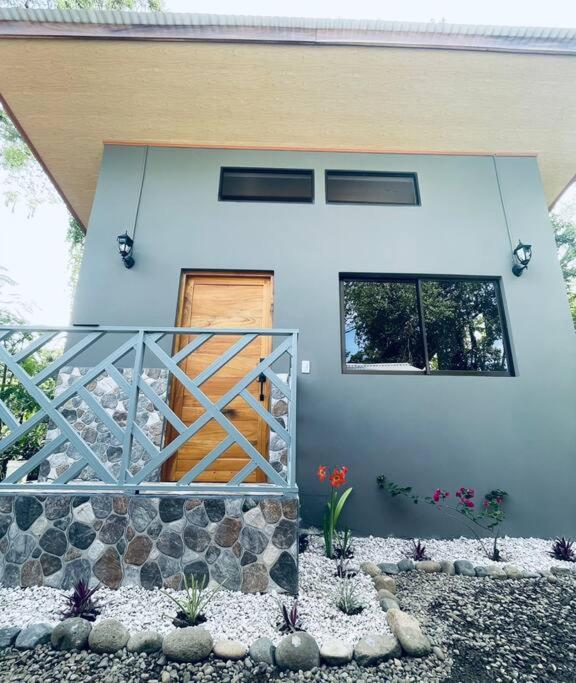 CASA NOIL, Beautiful Eco House near the beach! view 2