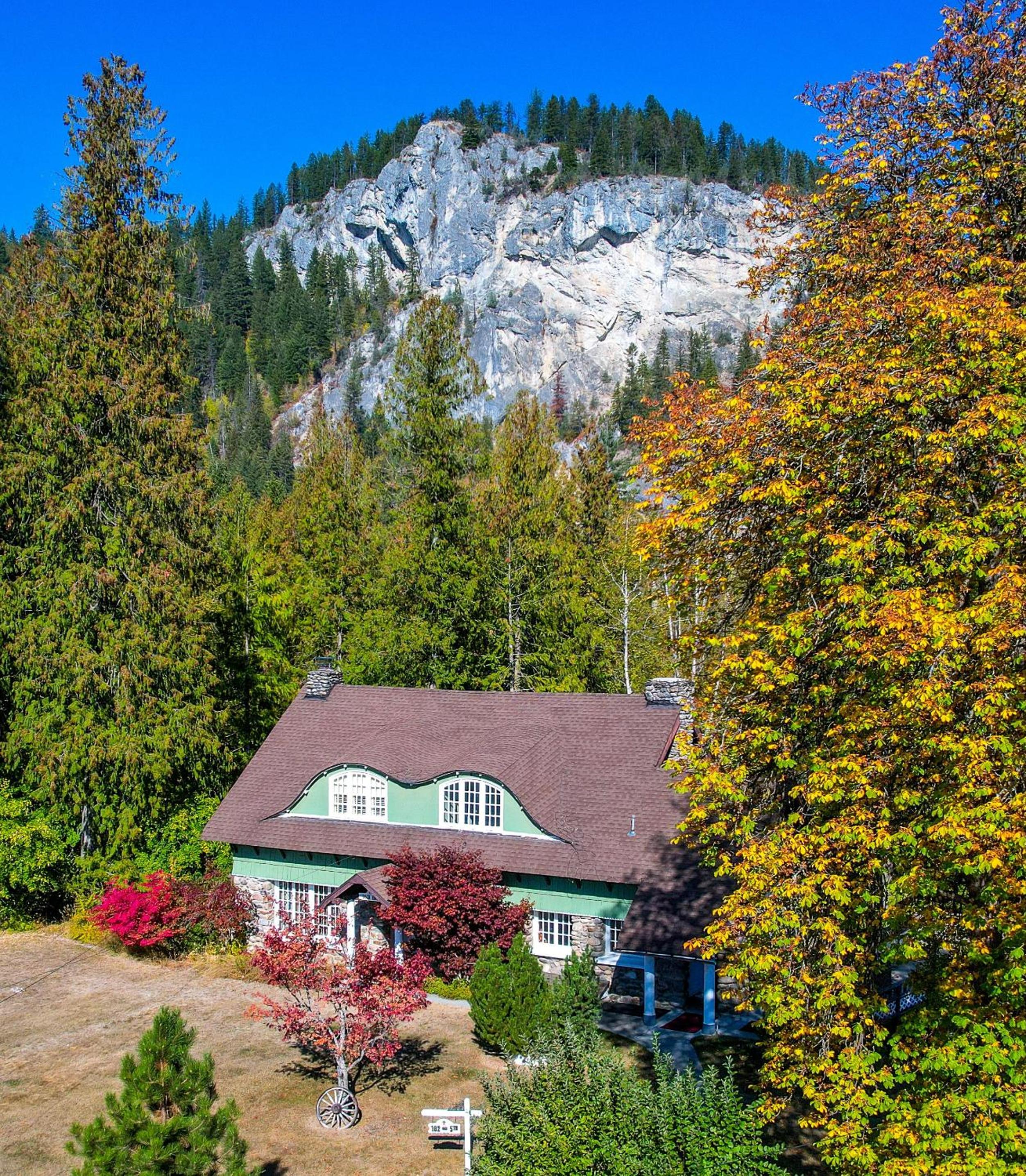The Rock House of Metaline Falls