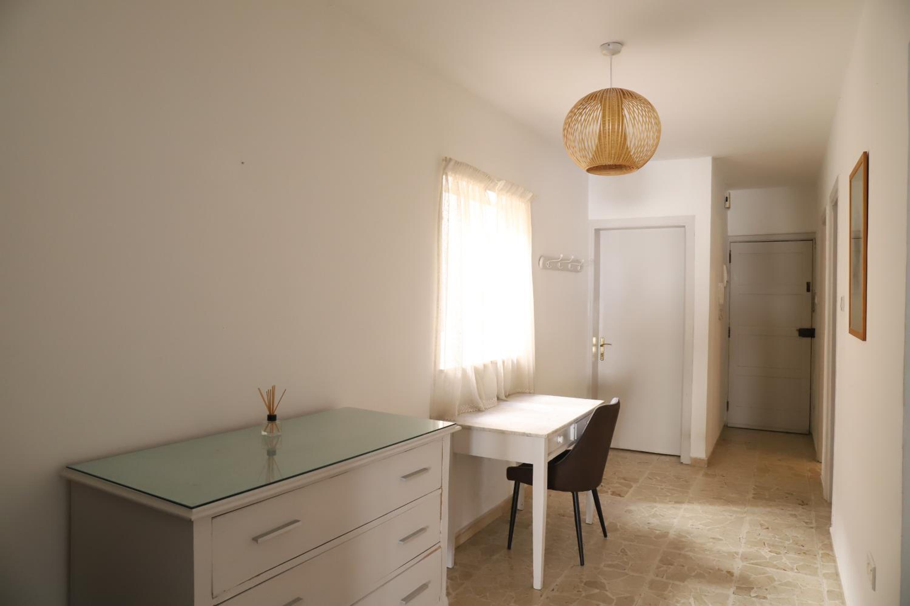 Newly listed 3 bedroom apt in st Julians photo 3