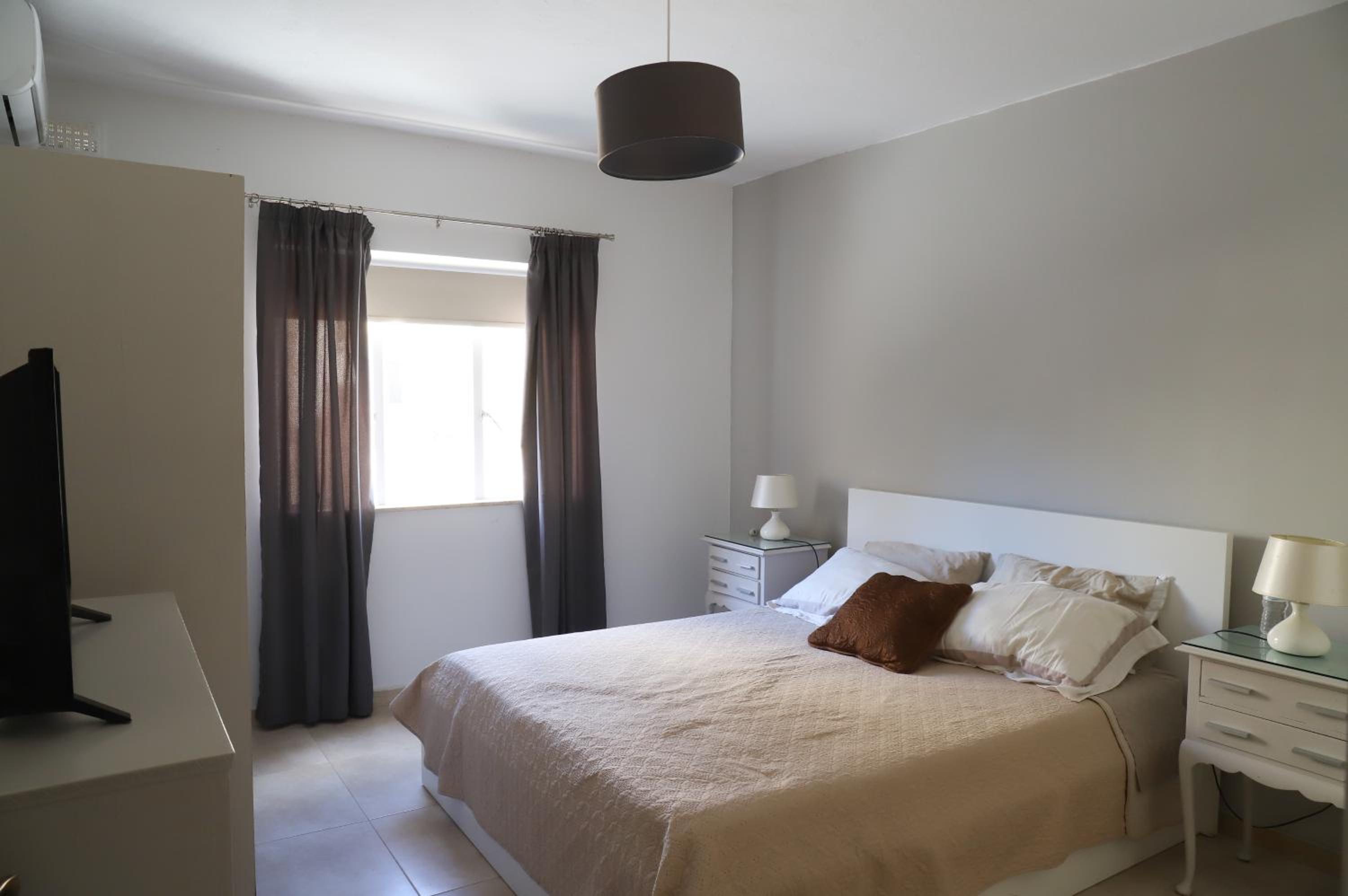 Newly listed 3 bedroom apt in st Julians photo 3