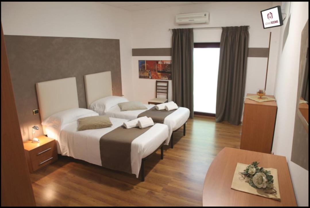 Adams Rooms - Affittacamere view 3