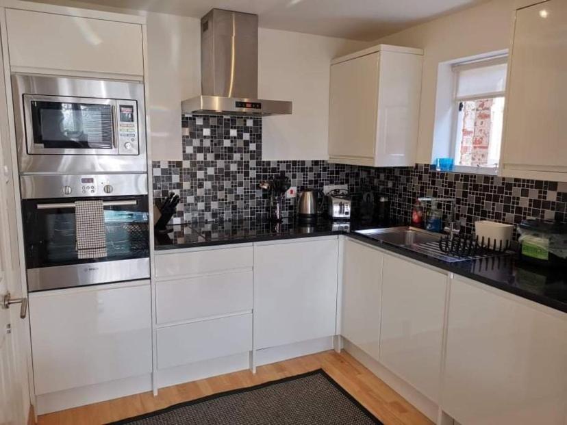 Flat 4 Summertown Court view 4