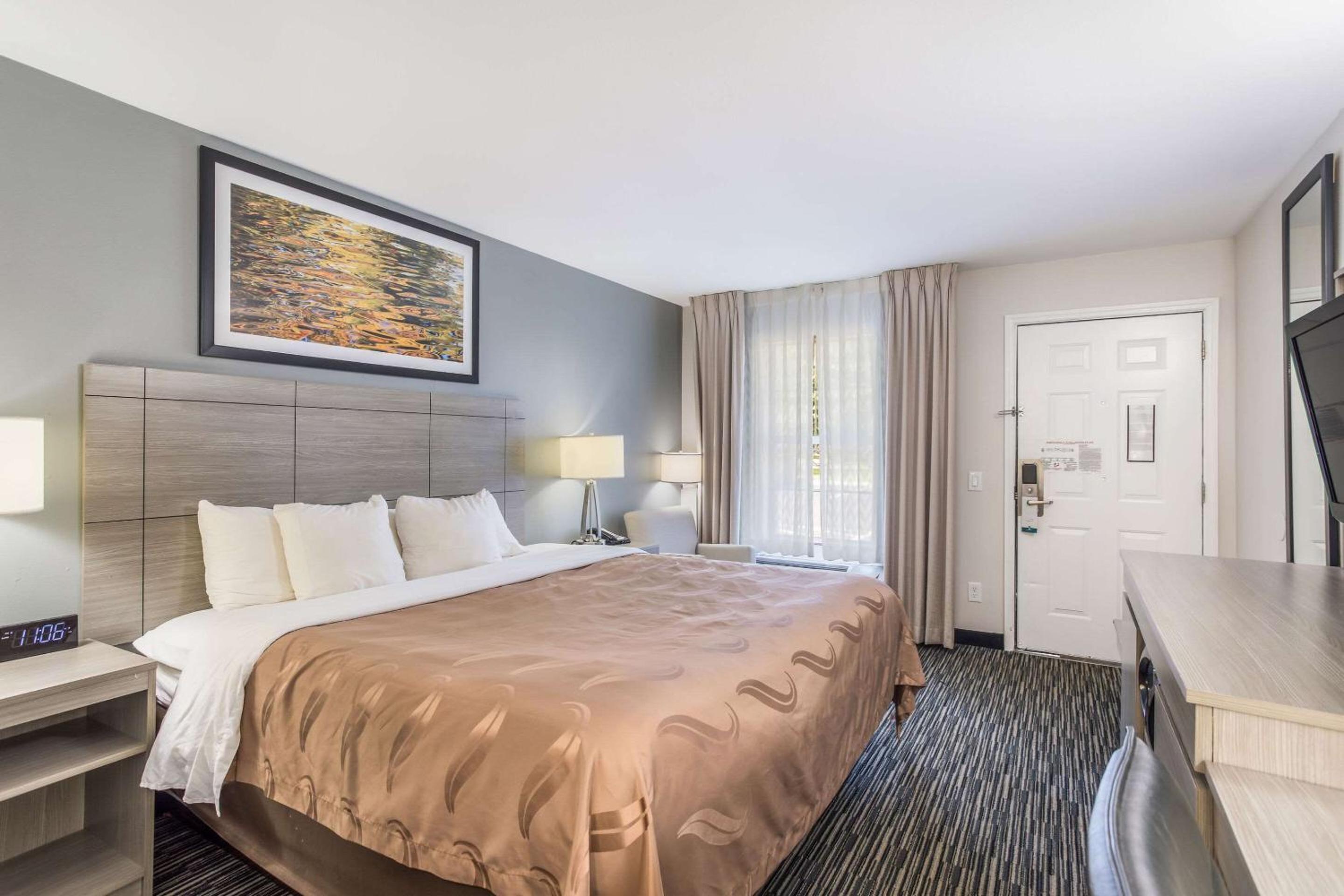 Quality Inn Gallatin-Nashville Metro - Property Image 3