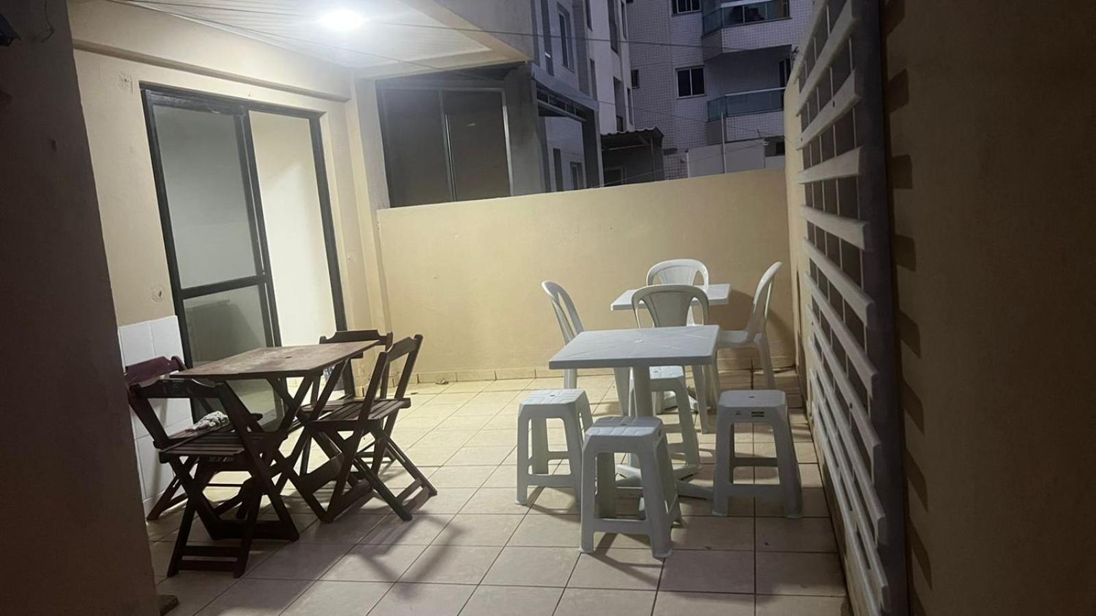 Apartamento 4 quartos Av Beira Mar nº 36 - Edif Canto Nobre - Guarapari ES