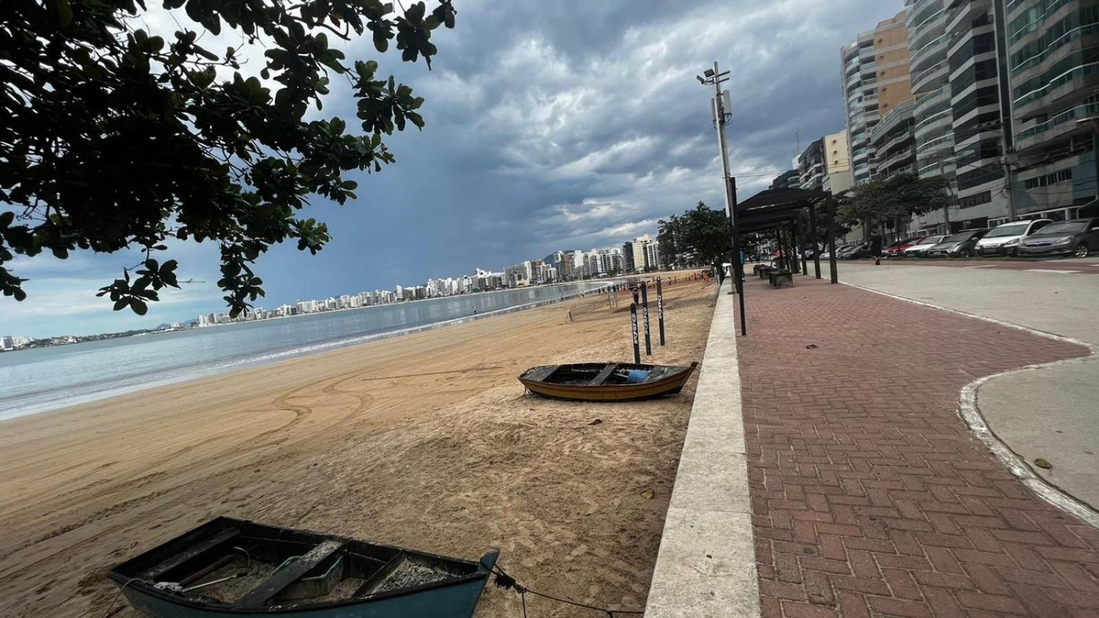 Apartamento 4 quartos Av Beira Mar nº 36 - Edif Canto Nobre - Guarapari ES