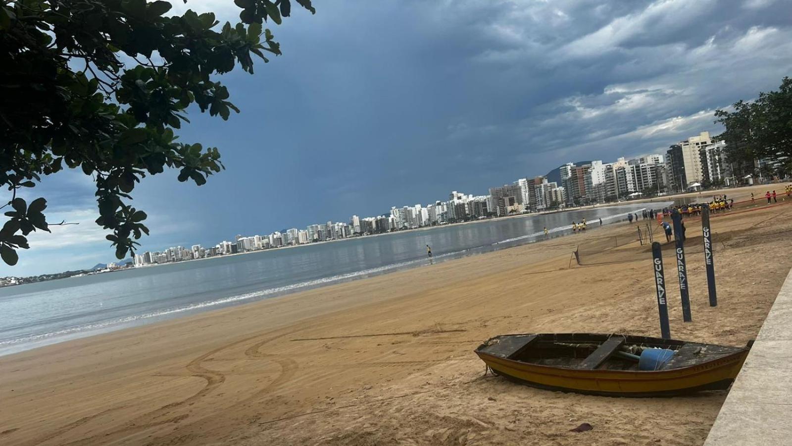 Apartamento 4 quartos Av Beira Mar nº 36 - Edif Canto Nobre - Guarapari ES