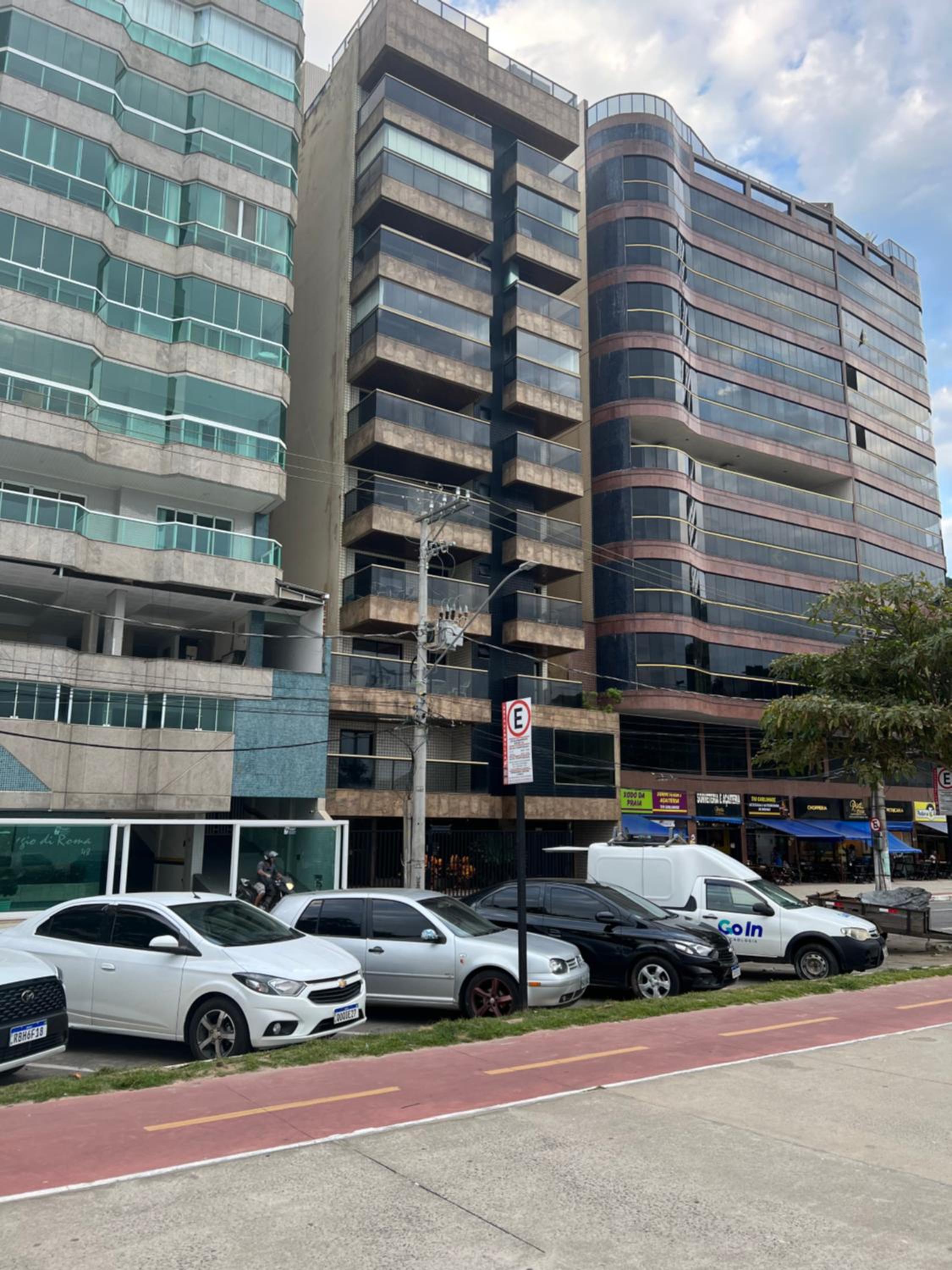 Apartamento 4 quartos Av Beira Mar nº 36 - Edif Canto Nobre - Guarapari ES