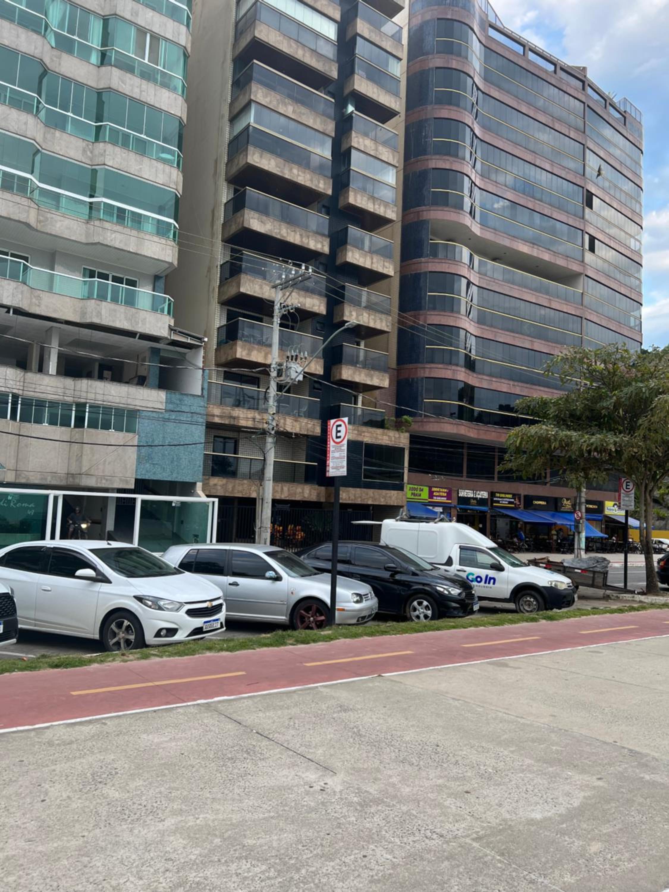 Apartamento 4 quartos Av Beira Mar nº 36 - Edif Canto Nobre - Guarapari ES