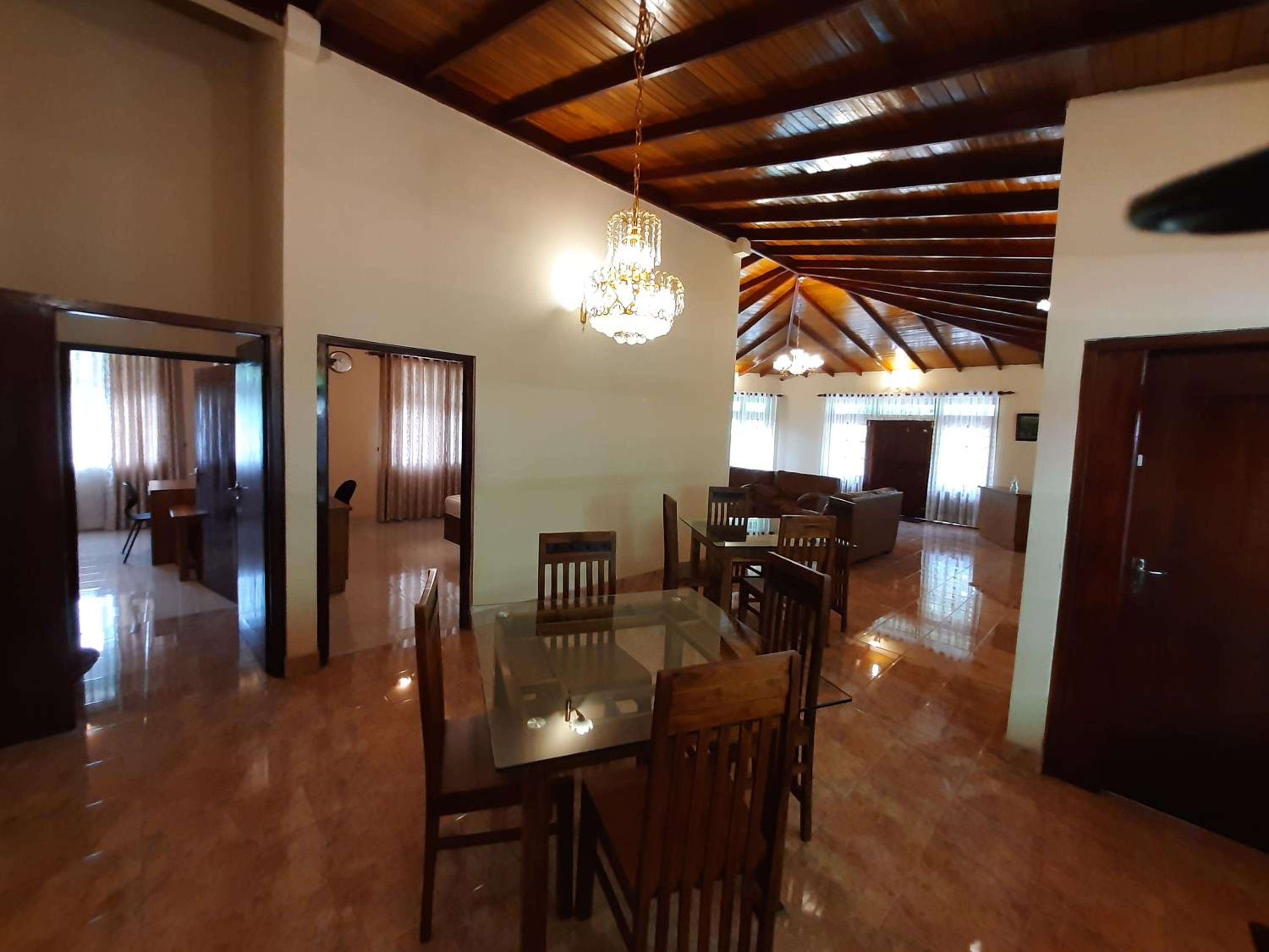 Kandy Bliss Lounge view 3