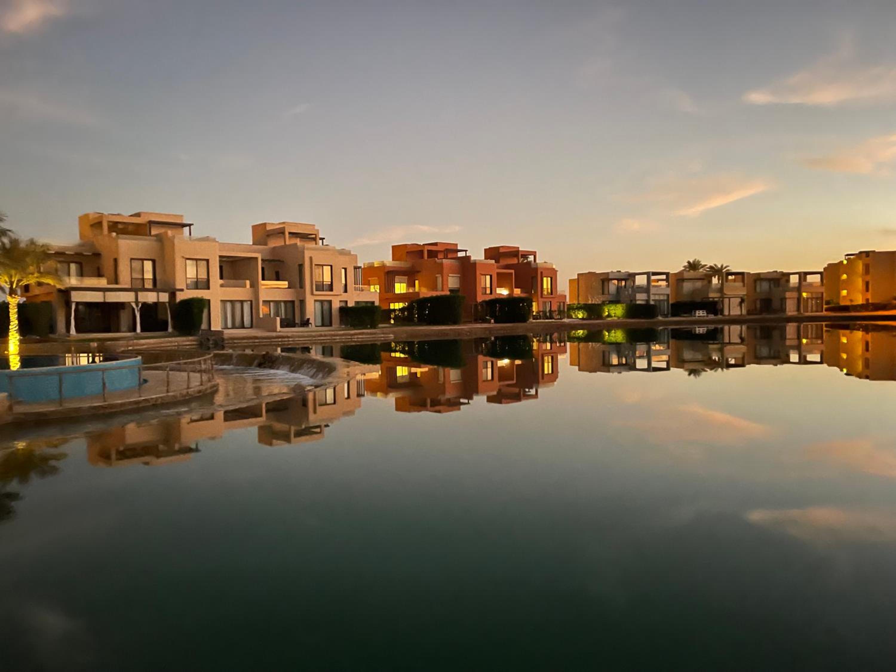 Luxury 3BR Townhouse, Tawila, El Gouna, Lagoon & Pool access view 4