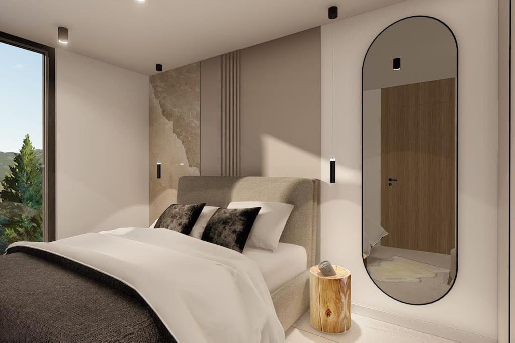 HEAVEN HILLS 24 - connection of nature and luxury