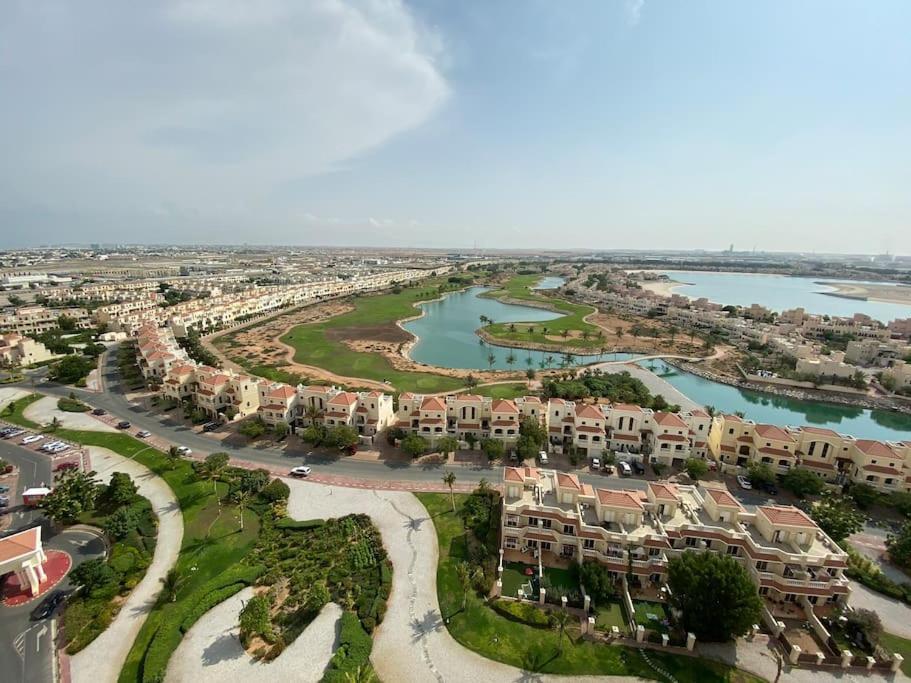 Relaxing, Swimming and Golfing in Al Hamra Village
