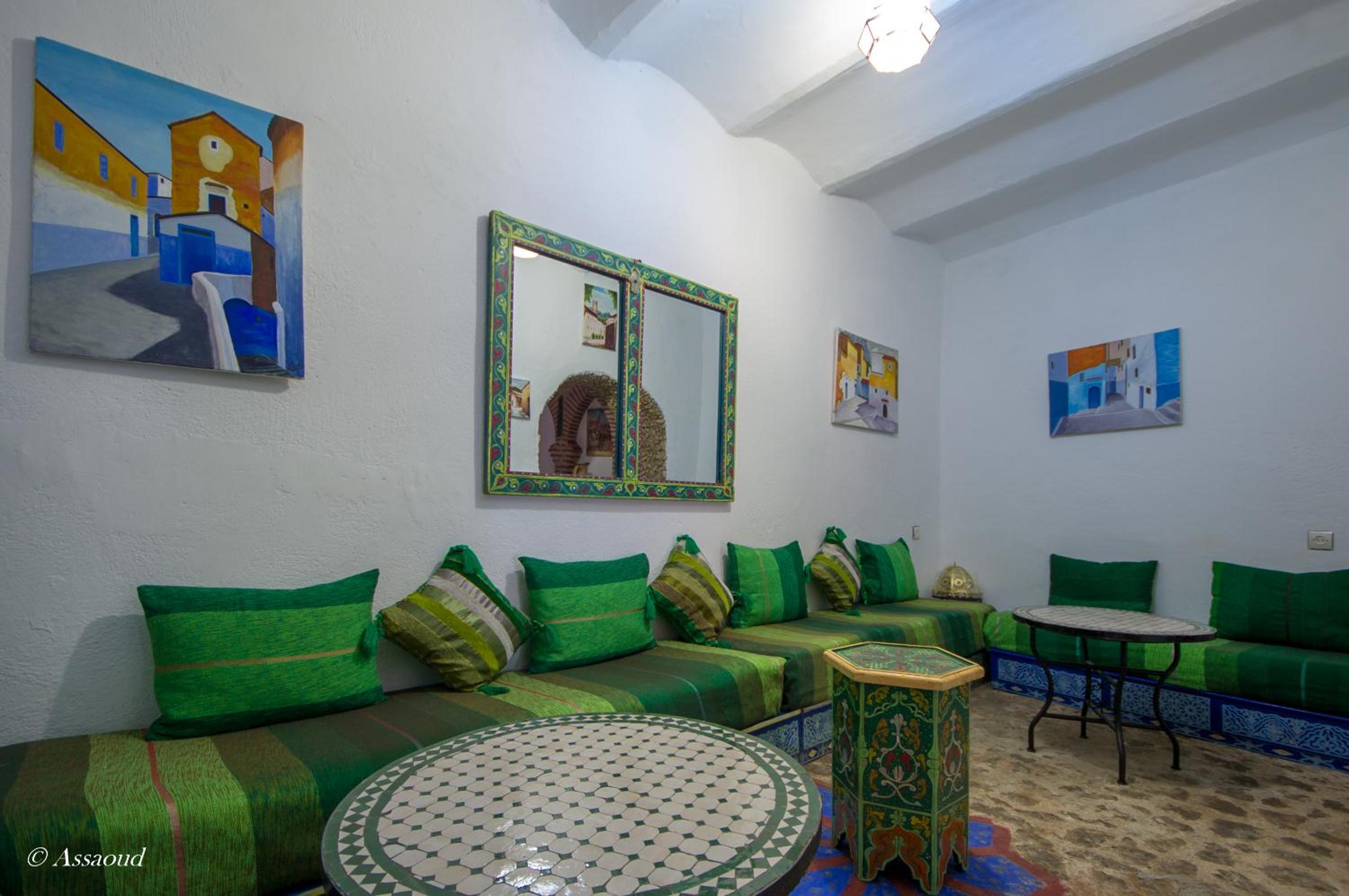 lounge