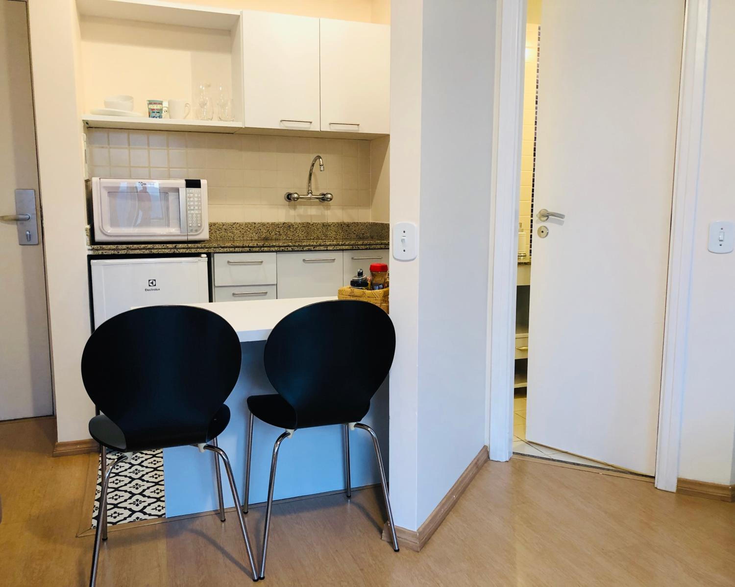 Moema Studio com estacionamento incluso