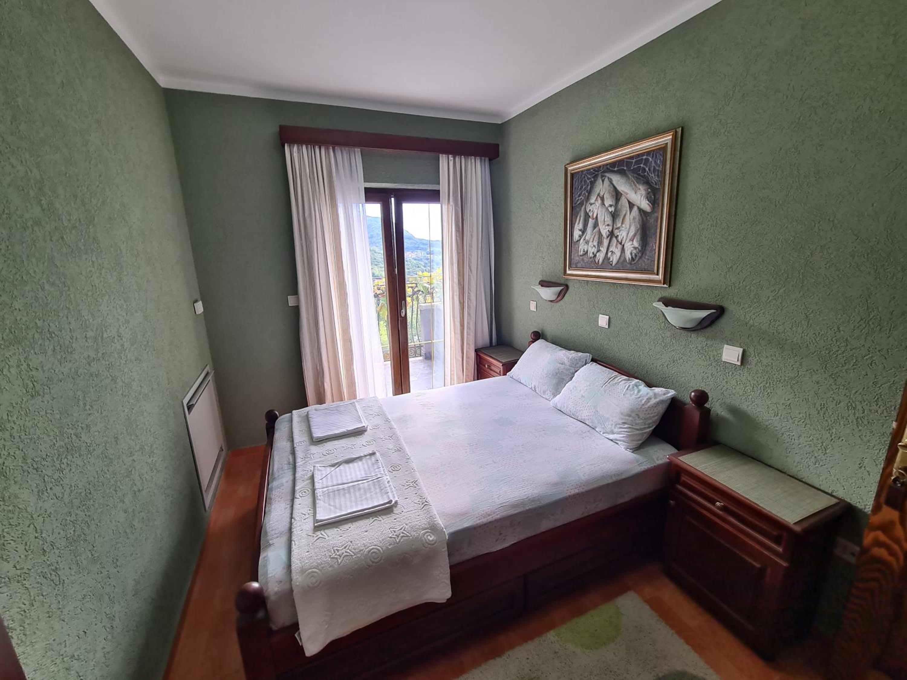 Villa Deloik Hill House