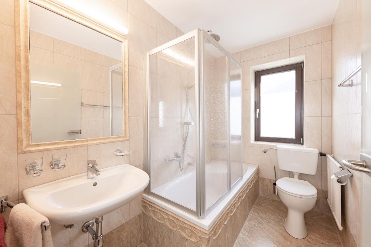 Ferienhaus Pension Gulla