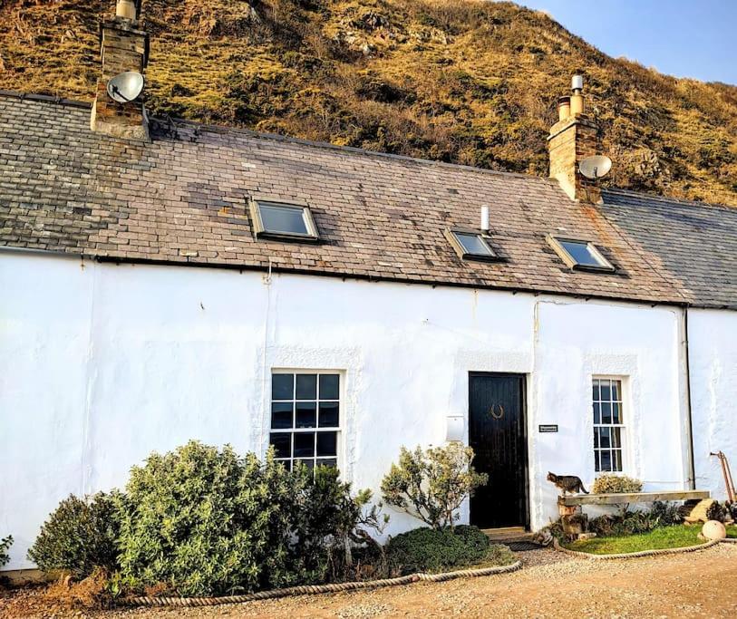 The Cottage By The Sea, Scotland view 3