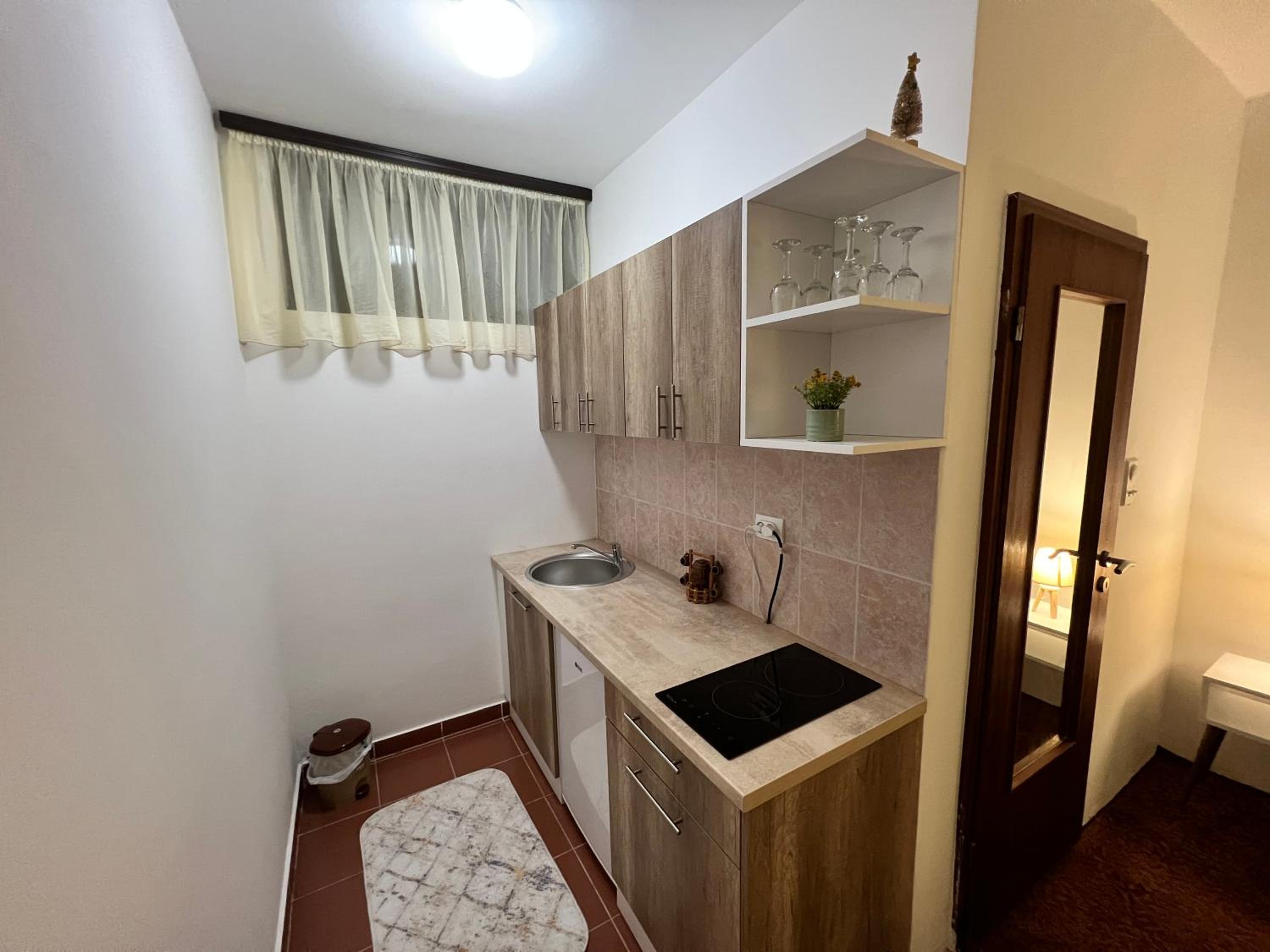 Studio apartman Ana