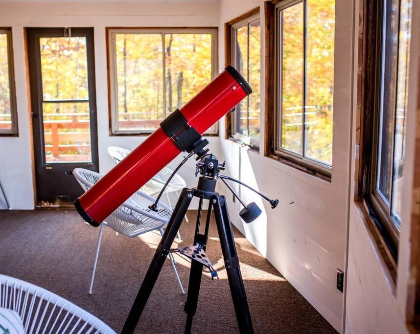 Fall Getaway Resort-3 KING suites, Dog-Friendly view 4
