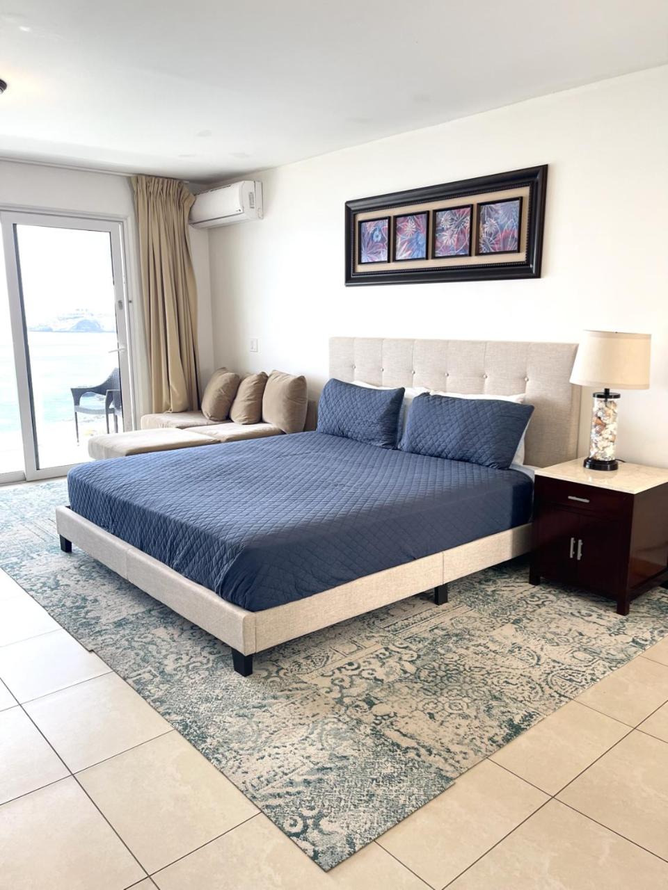 Maho Beach Grand Studio Ocean View view 4