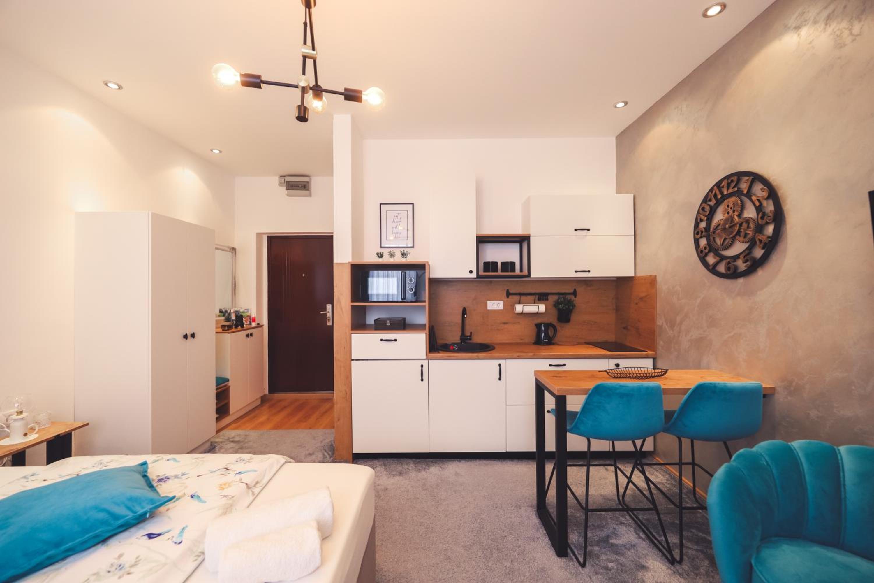 Central Square Apartment view 3
