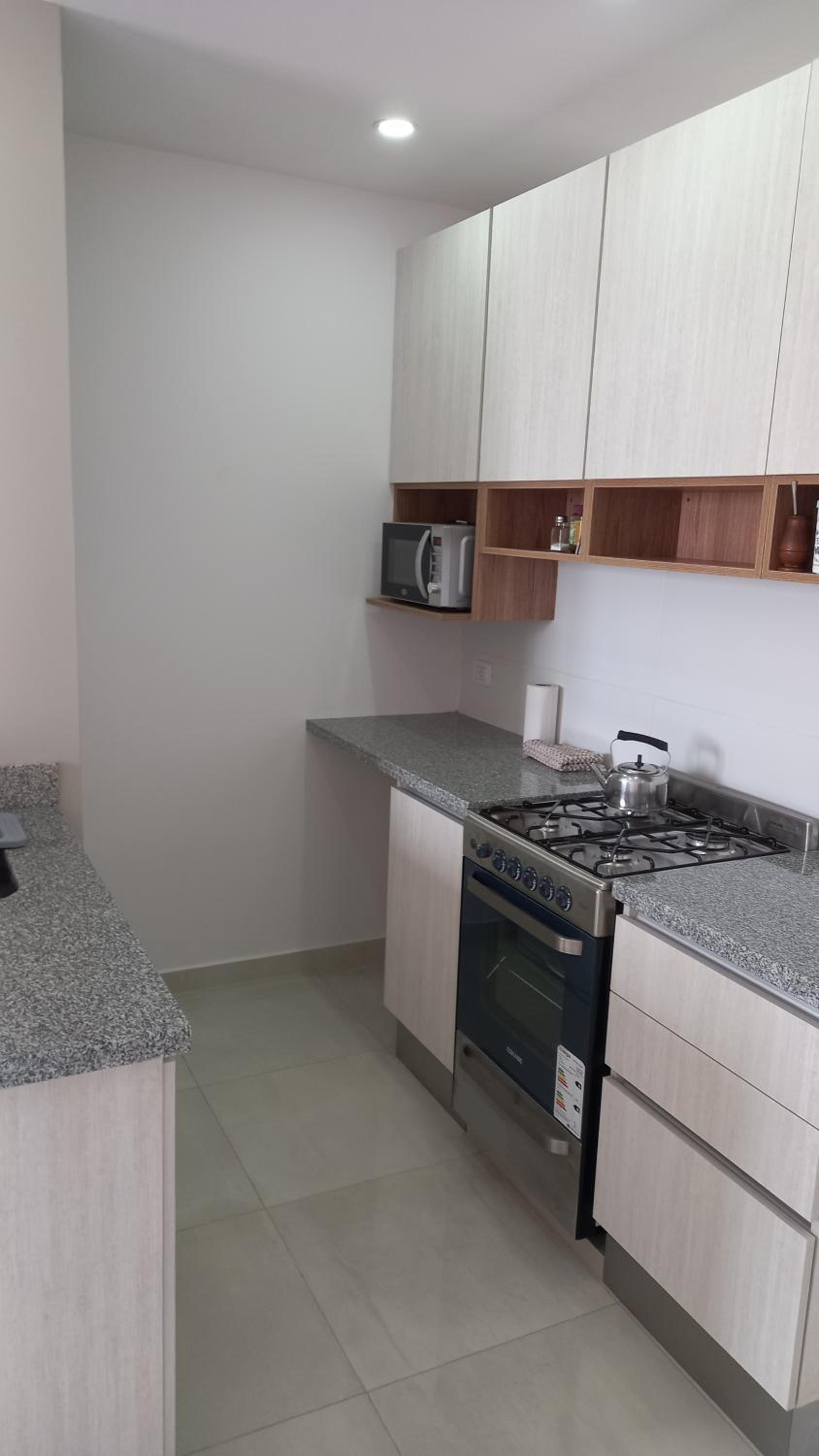 CENTRO NORTE ll a 400 mts del centro con cochera incluida